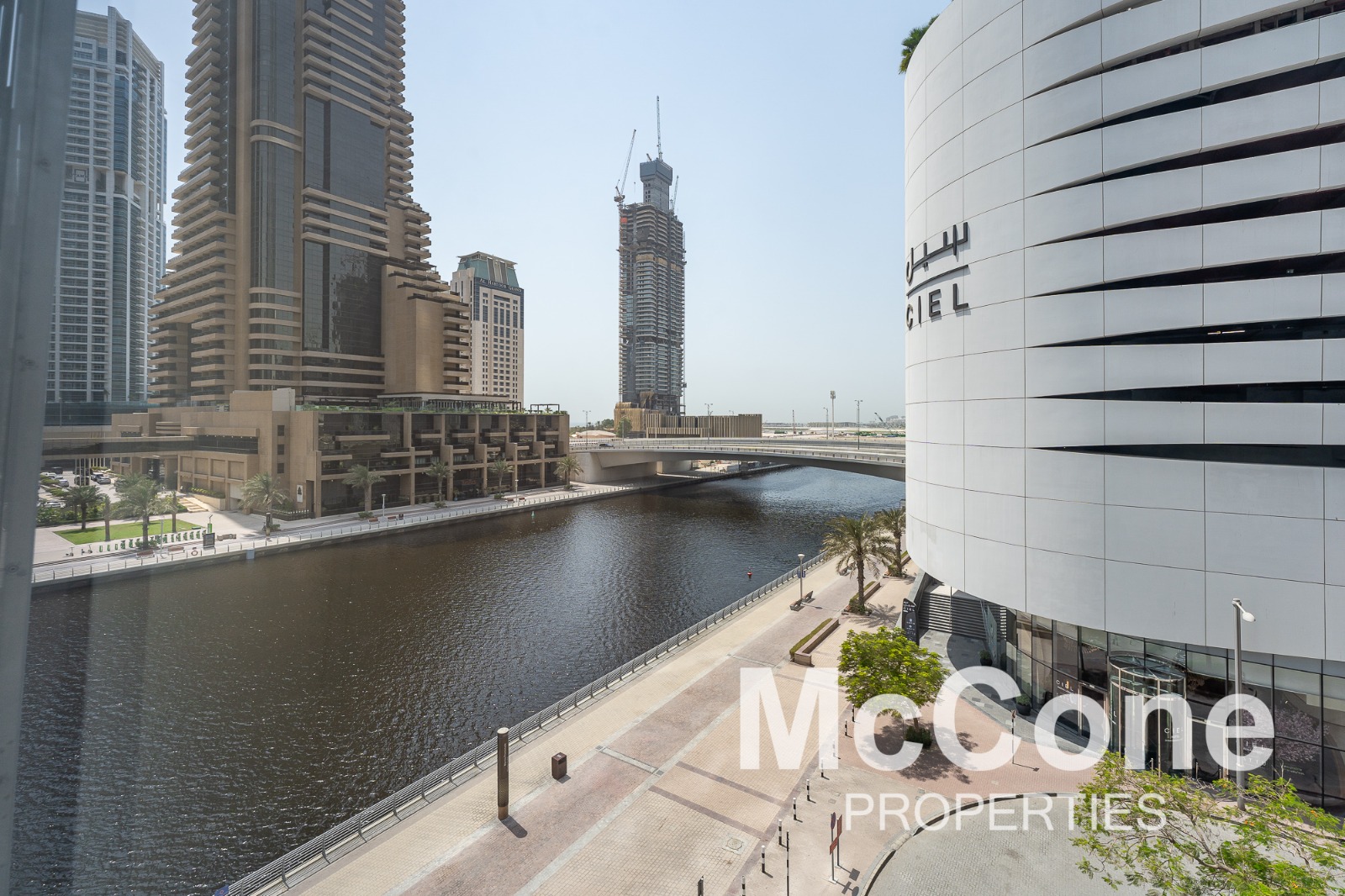 Studio Apartment for Rent in Cayan Tower, Dubai Marina — photograph 10 of 10