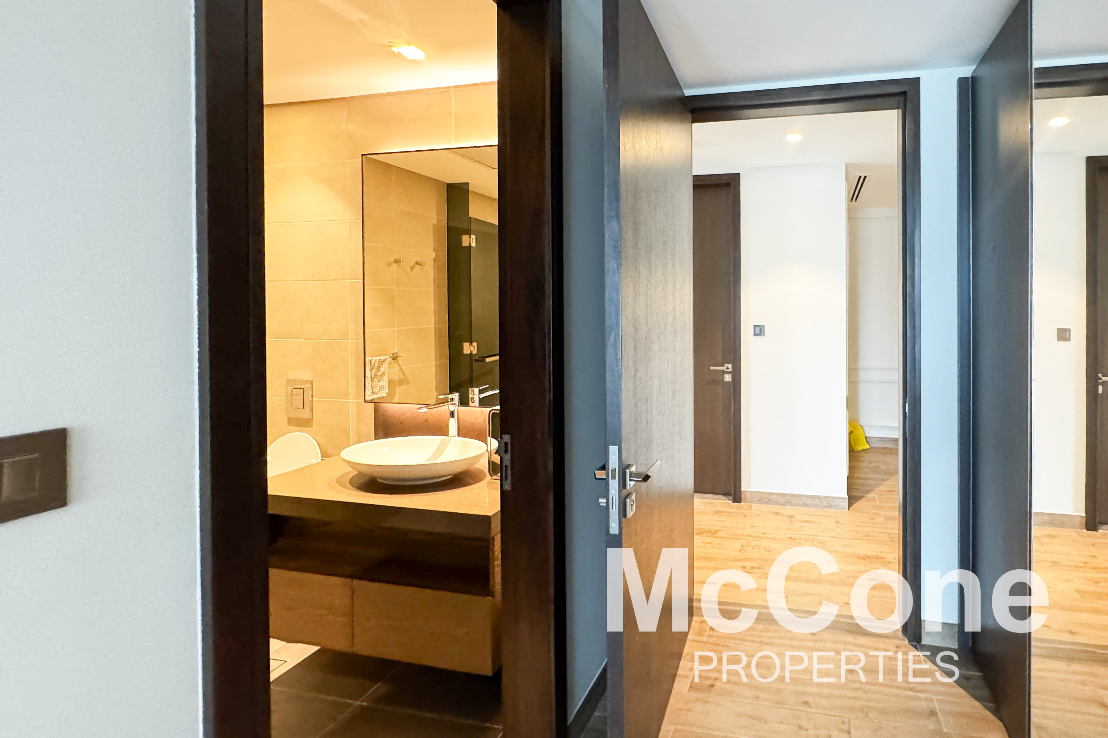 2 Bedroom Apartment for Rent in Jumeirah Living Marina Gate, Dubai Marina — photo 5 of 10