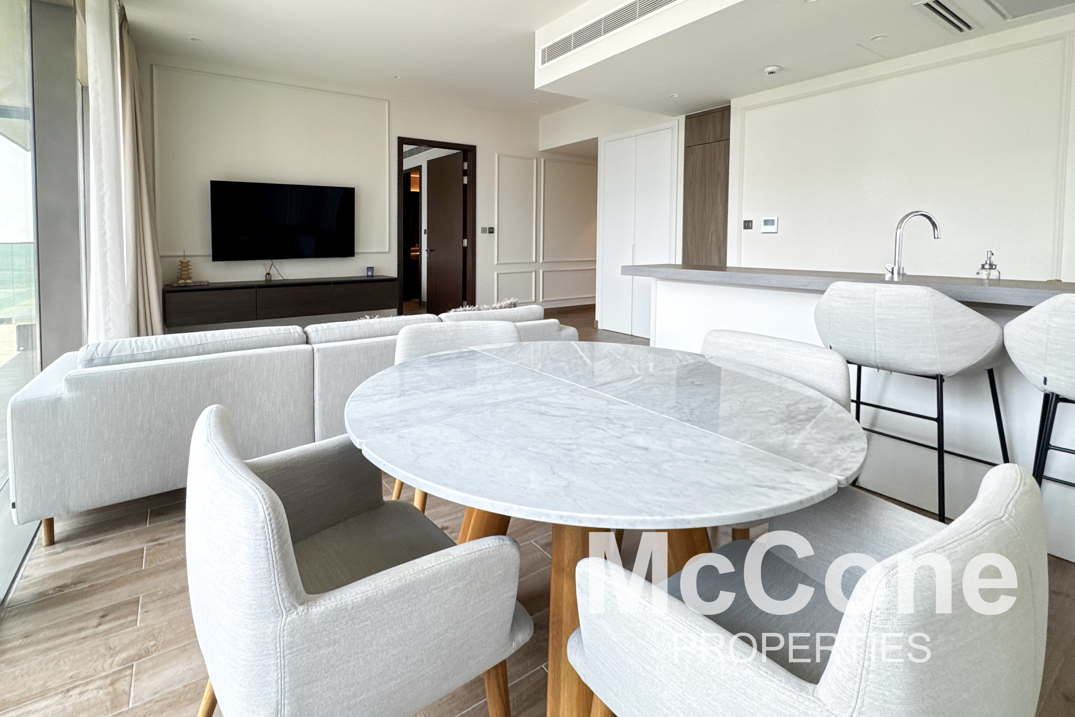 2 Bedroom Apartment for Rent in Jumeirah Living Marina Gate, Dubai Marina — photo 3 of 10