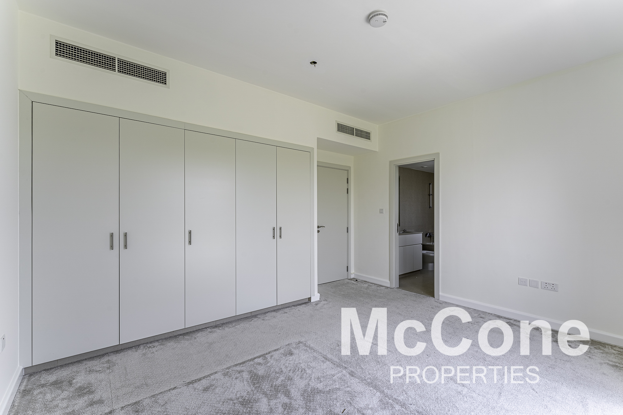 3 Bedroom Townhouse for Rent in Noor Townhouses, Town Square — photograph 15 of 30