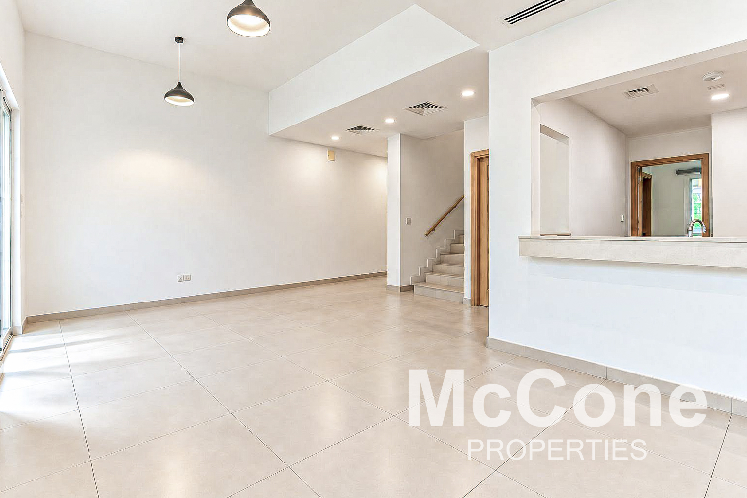 3 Bedroom Villa for Rent in Amaranta 2, Villanova — photo 3 of 10