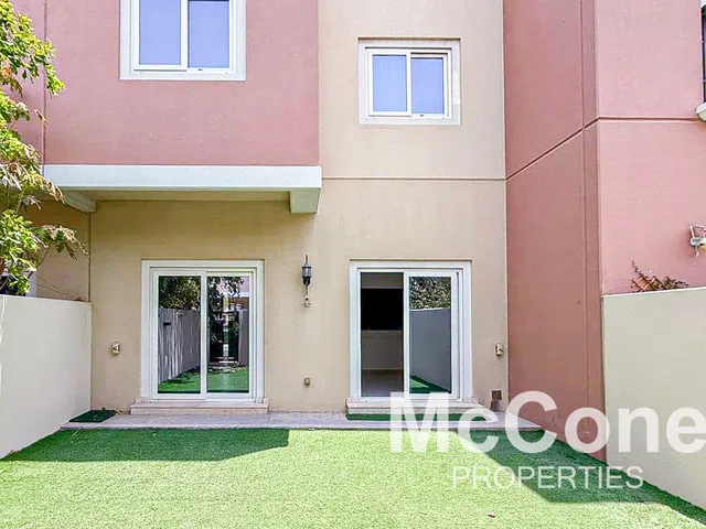 3 Bedroom Villa for Rent in Amaranta 2, Villanova