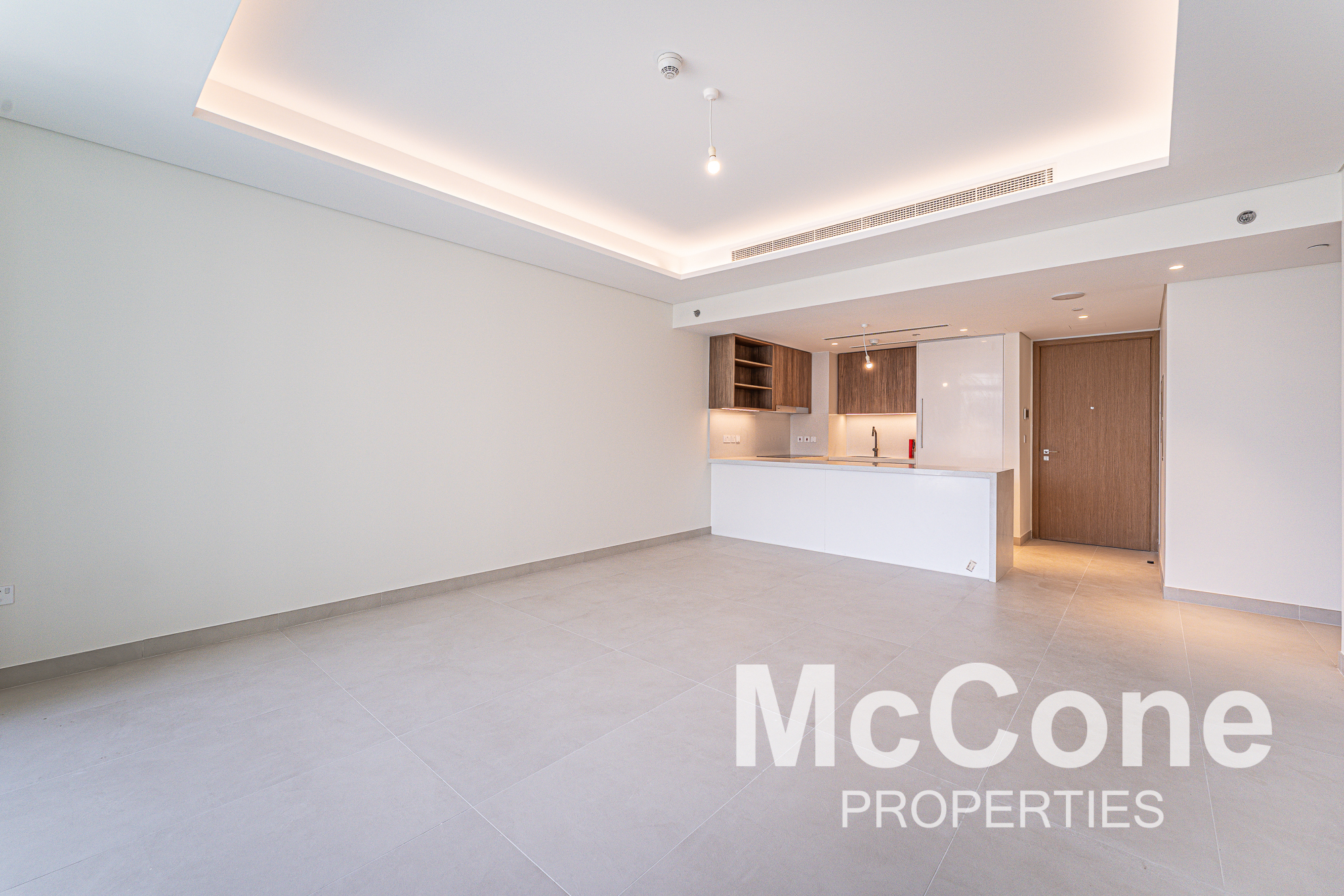 2 Bedroom Apartment for Rent in Erin, City Walk — photo 2 of 14