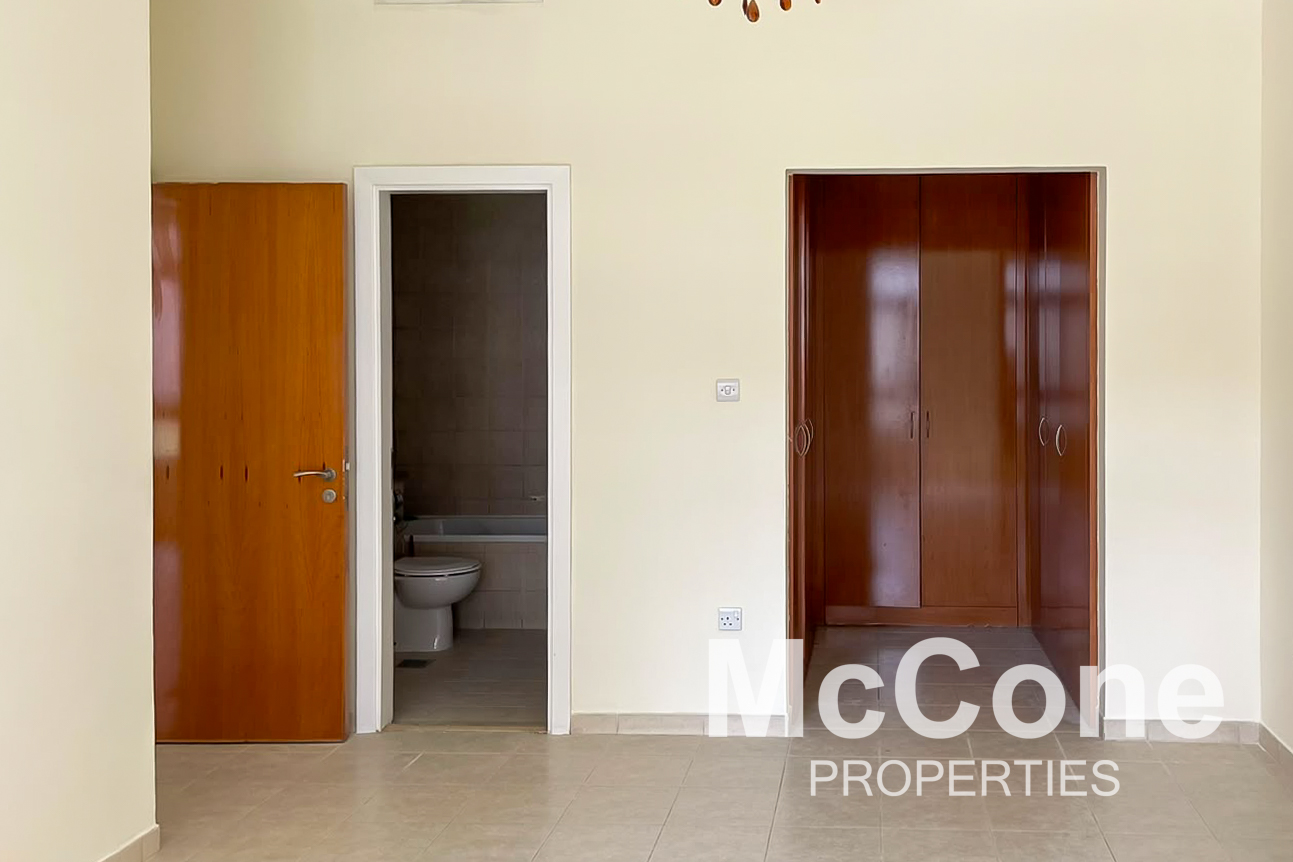 3 Bedroom Apartment for Rent in Al Ghaf 2, Greens — photo 8 of 10