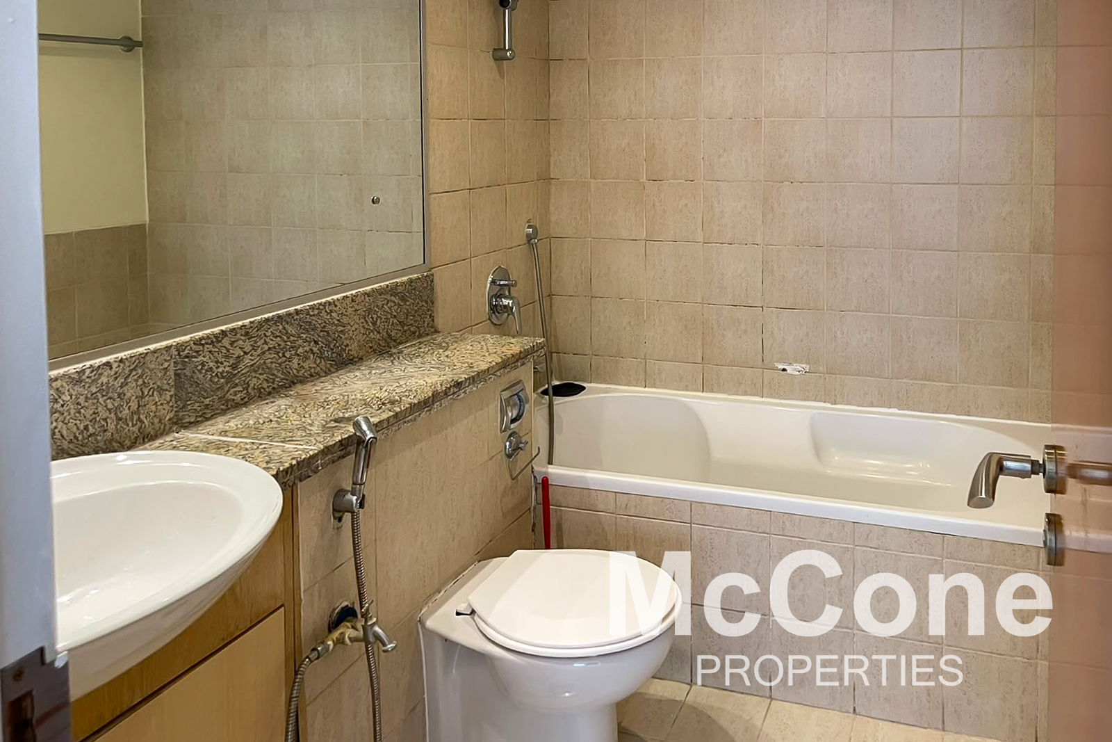 3 Bedroom Apartment for Rent in Al Ghaf 2, Greens — photograph 10 of 10