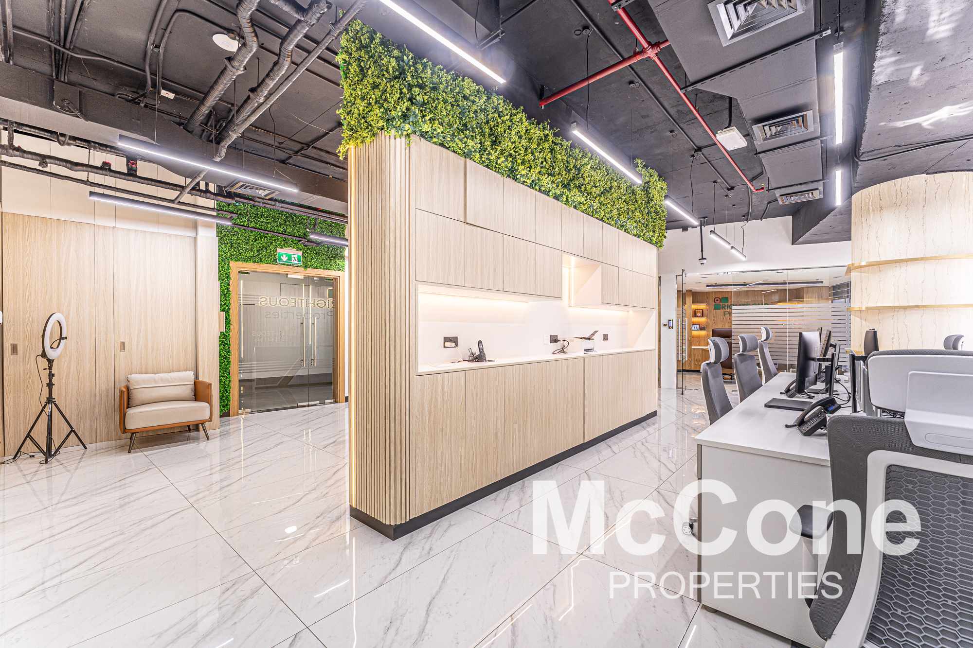 Office for Rent in I Rise Tower, Barsha Heights (Tecom) — photograph 13 of 15