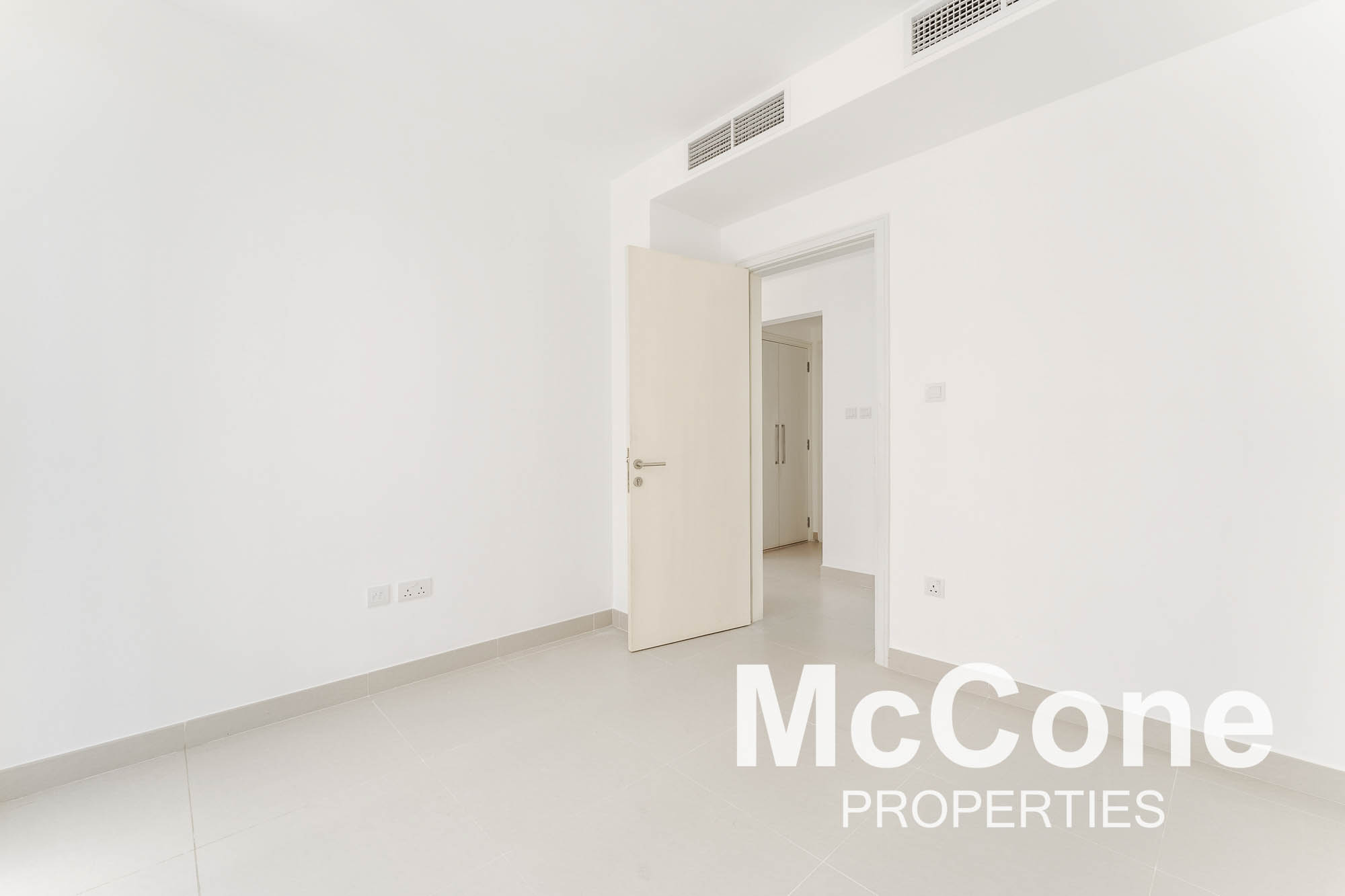 4 Bedroom Villa for Rent in Maple at Dubai Hills Estate 3, Dubai Hills Estate — photograph 11 of 17