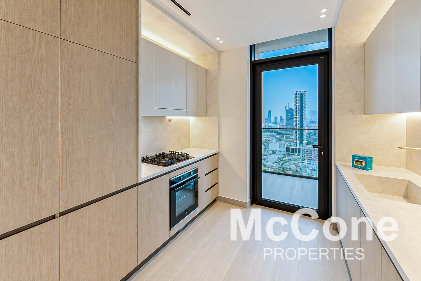 1 Bedroom Apartment for Rent in Binghatti Apex, Jumeirah Village Circle — photo 5 of 16