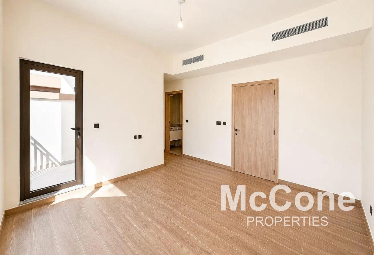 4 Bedroom Villa for Rent in Costa Brava 1, Damac Lagoons — photo 8 of 10