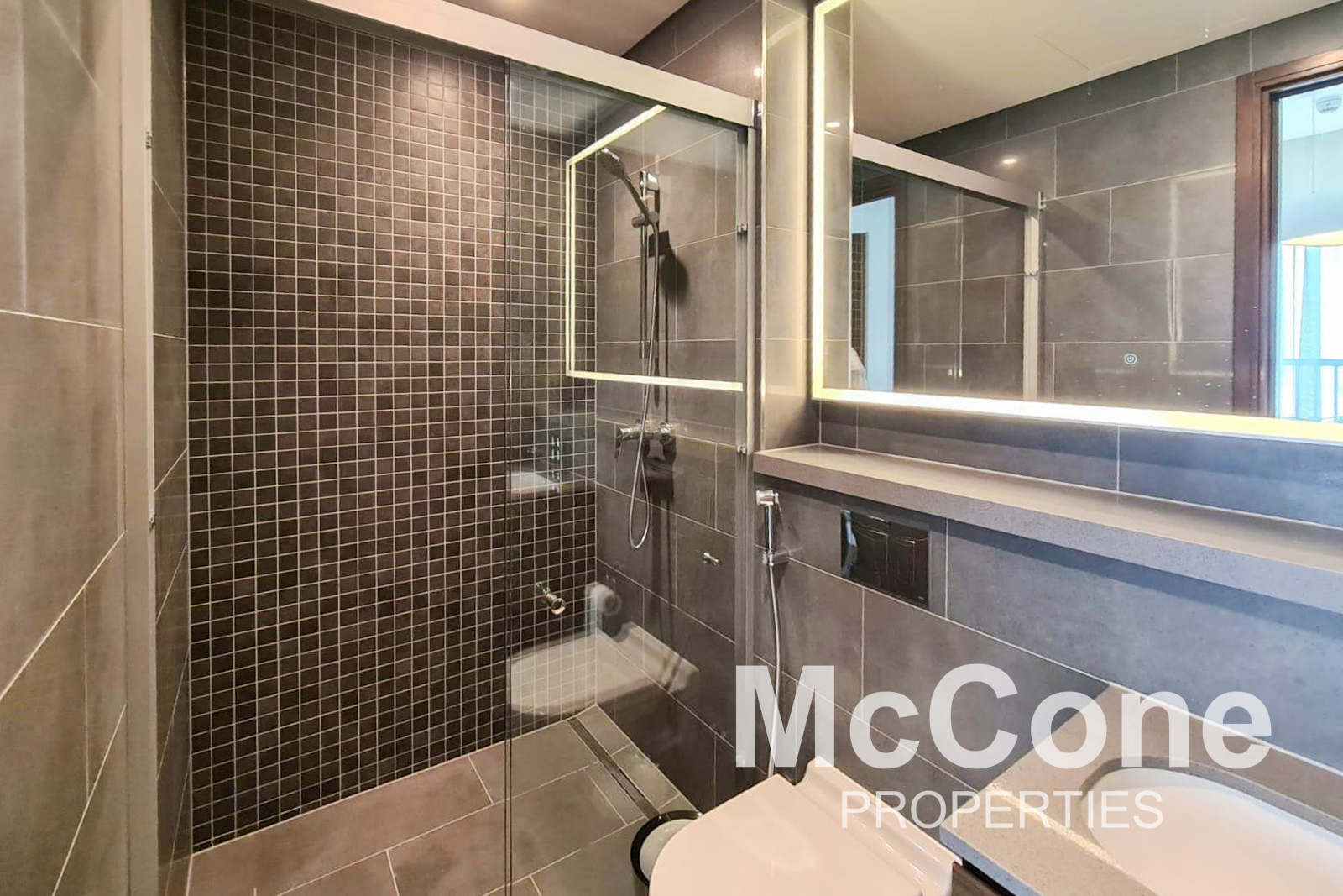 1 Bedroom Apartment for Rent in The Crest Tower C, Mohammed Bin Rashid City — photograph 13 of 21