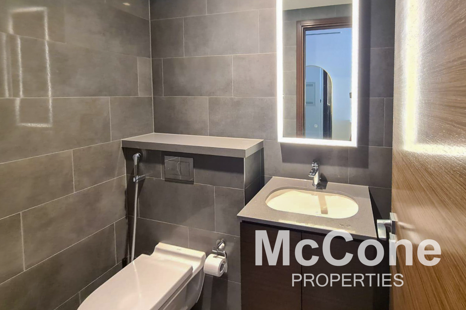 1 Bedroom Apartment for Rent in The Crest Tower C, Mohammed Bin Rashid City — photograph 14 of 21