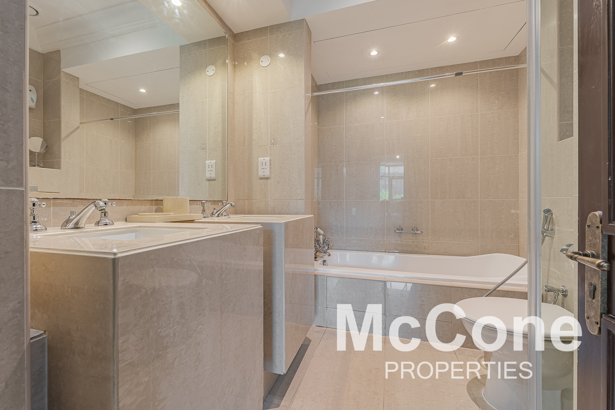 1 Bedroom Apartment for Rent in Tajer Residences, Downtown Dubai — photograph 11 of 16
