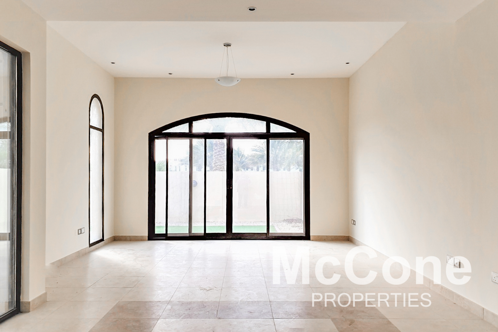 4 Bedroom Villa for Rent in Al Salam, Mudon — photo 3 of 14