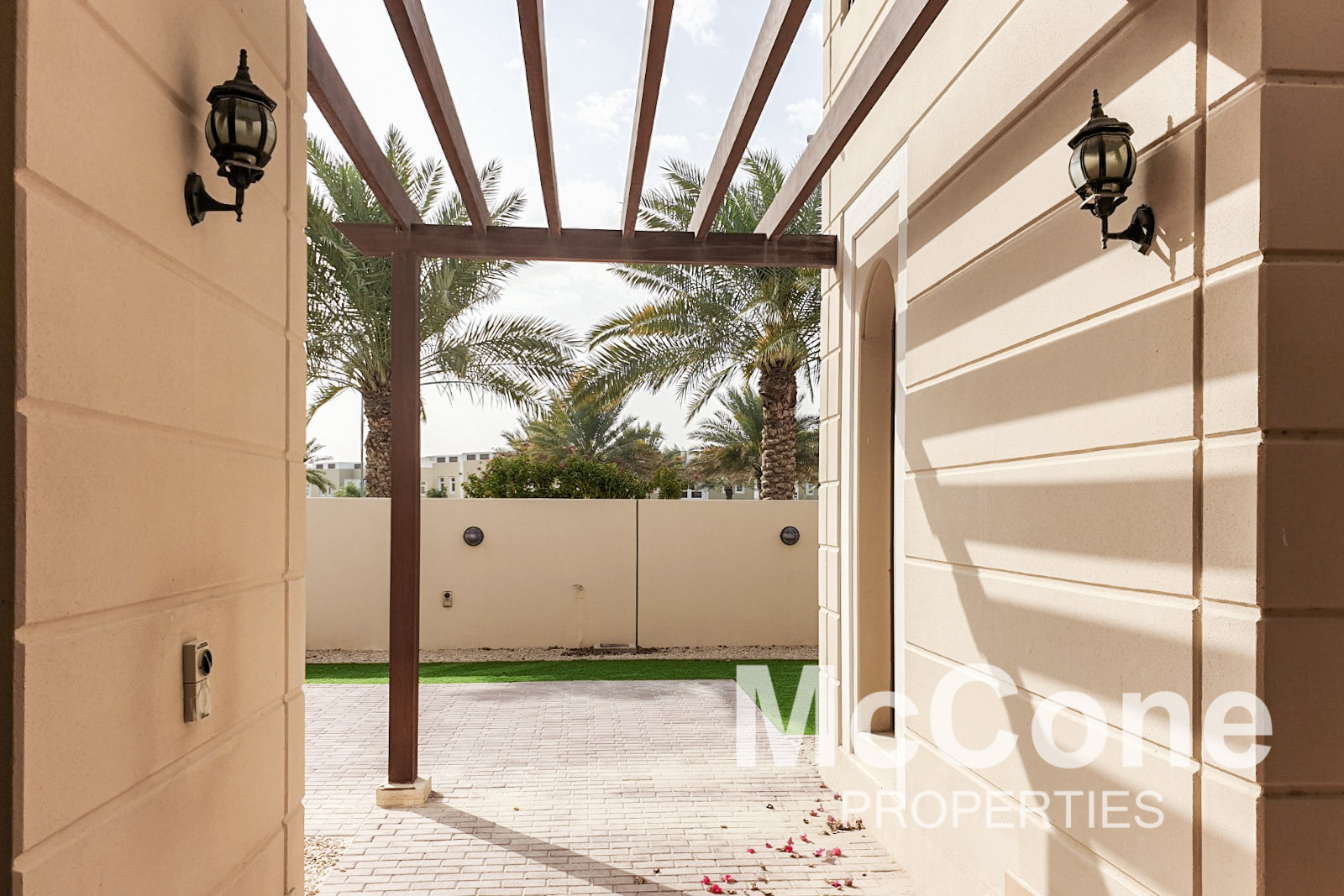 4 Bedroom Villa for Rent in Al Salam, Mudon — photograph 11 of 14