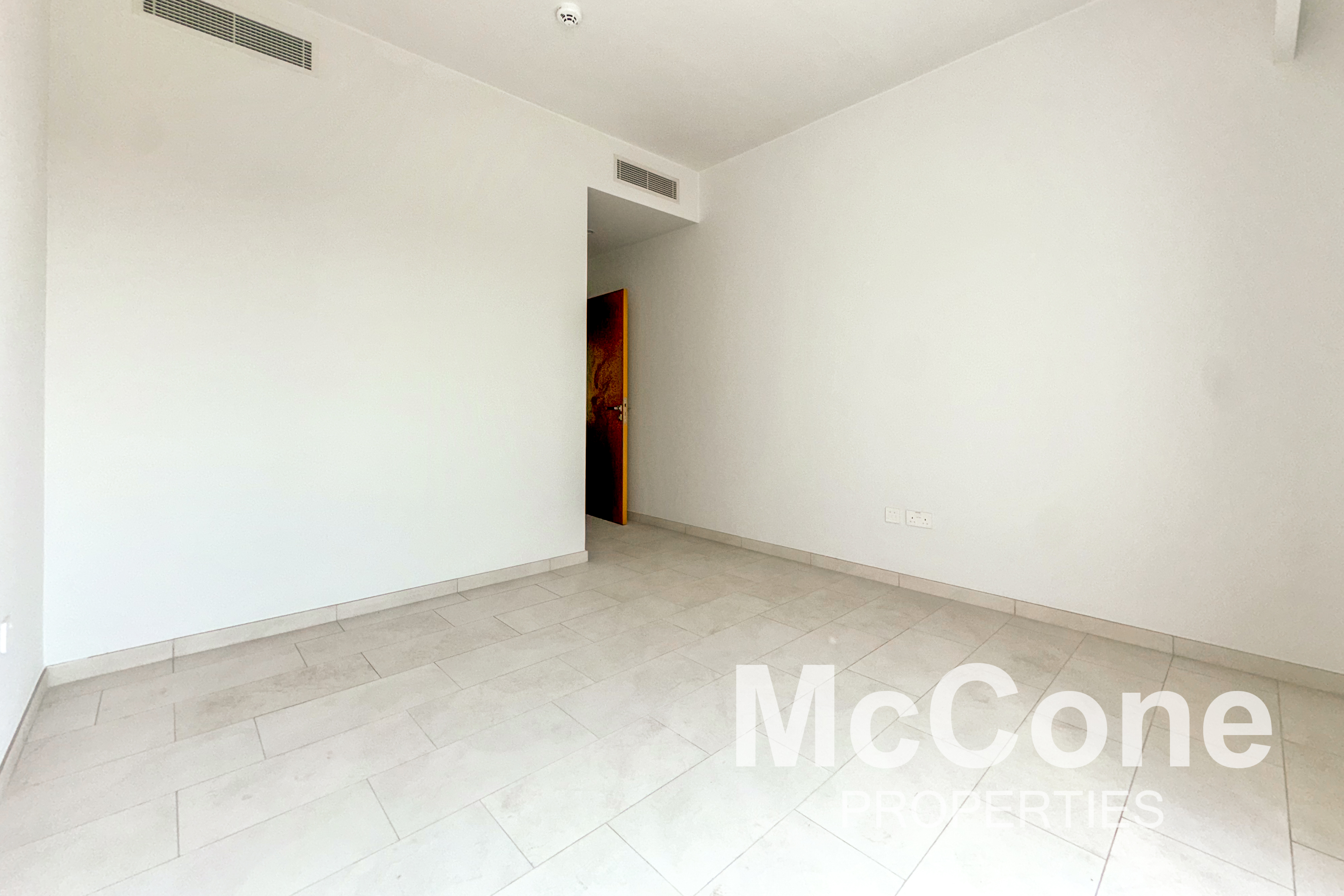 4 Bedroom Villa for Rent in La Rosa 2, Villanova — photograph 12 of 17