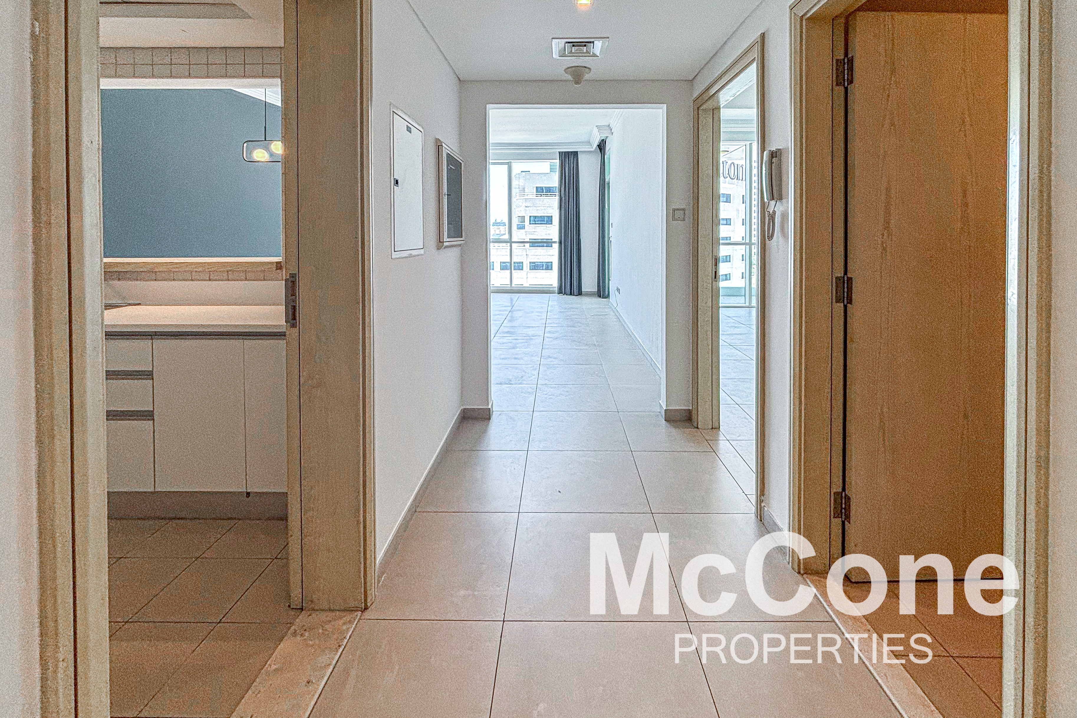 1 Bedroom Apartment for Rent in Al Bateen Residences, Jumeirah Beach Residence — photo 6 of 11