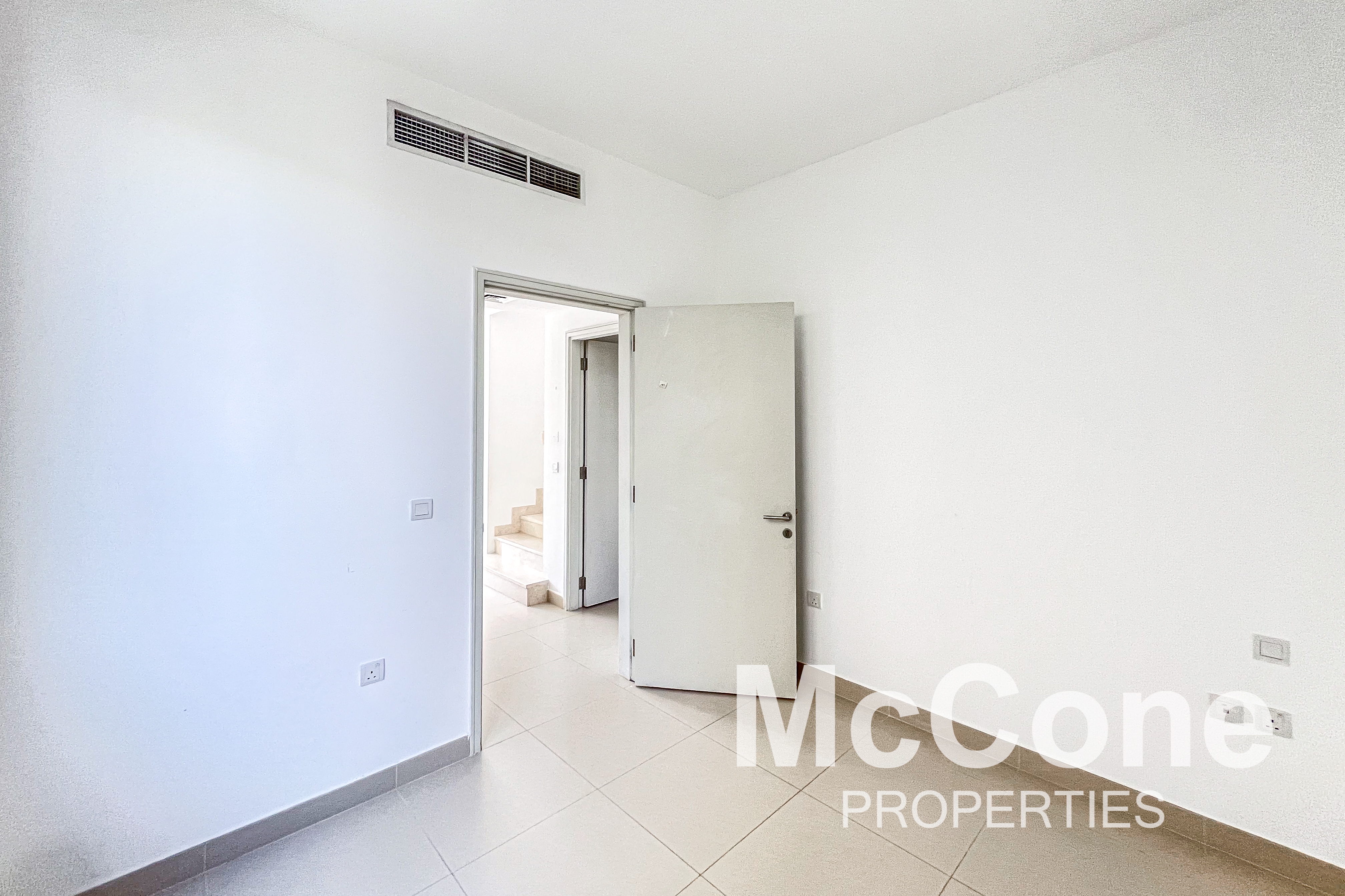 4 Bedroom Villa for Rent in Maple at Dubai Hills Estate 1, Dubai Hills Estate — photo 9 of 13