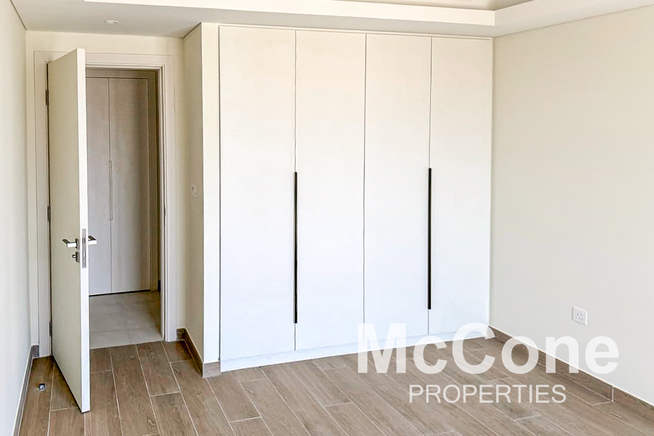 1 Bedroom Apartment for Rent in Lamaa Building 2, Umm Suqeim — photo 4 of 10