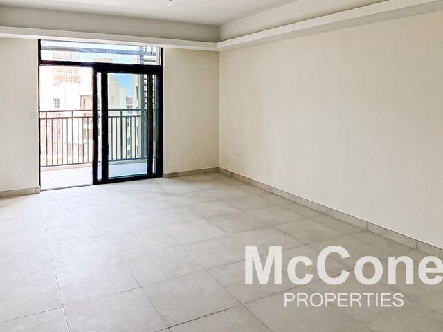 1 Bedroom Apartment for Rent in Lamaa Building 2, Umm Suqeim