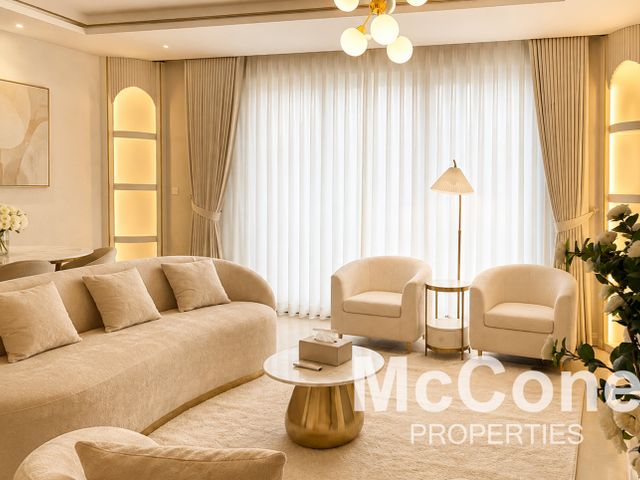 2 Bedroom Apartment for Rent in Boulevard Point, Downtown Dubai