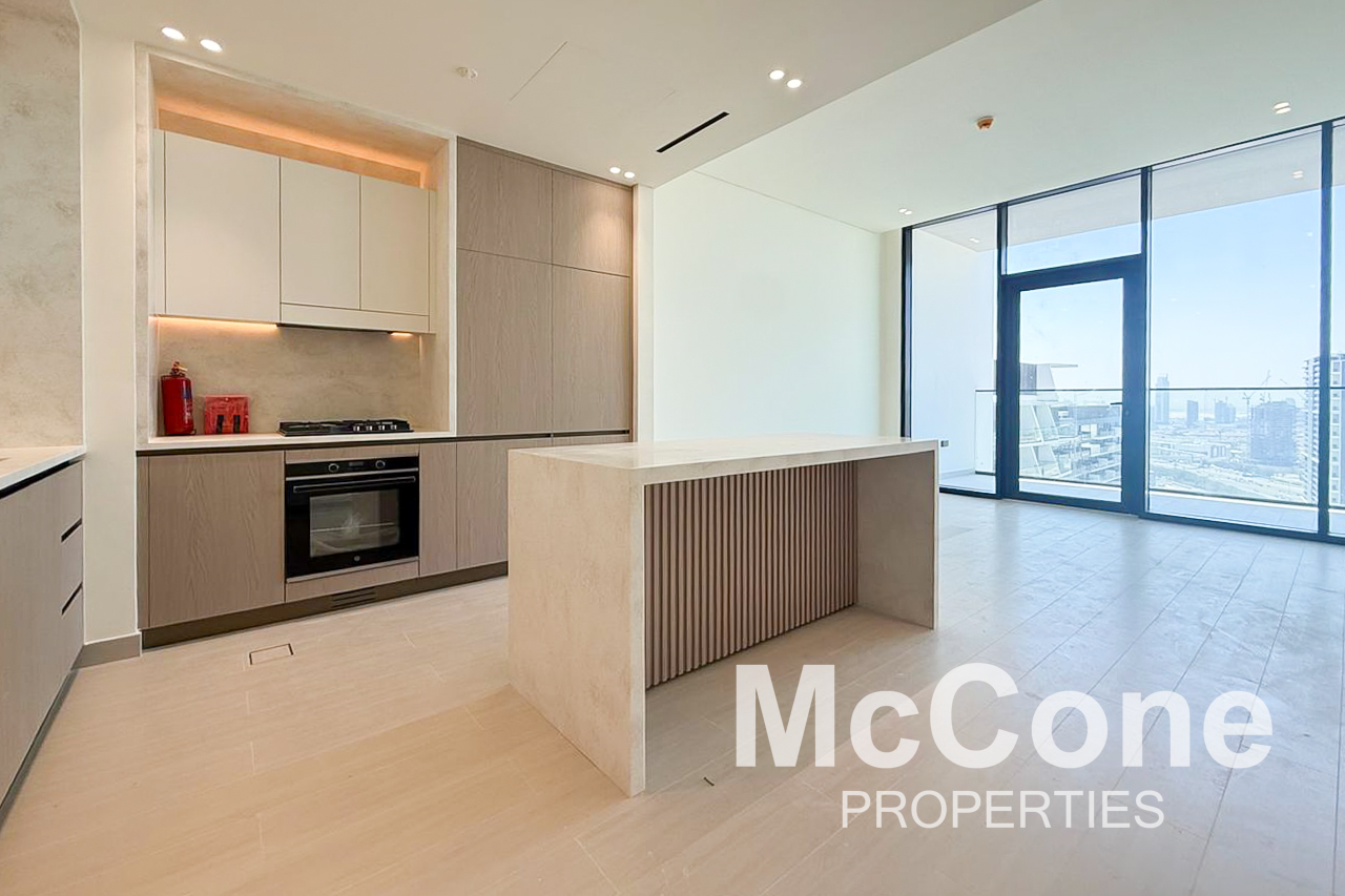 1 Bedroom Apartment for Rent in Binghatti Apex, Jumeirah Village Circle