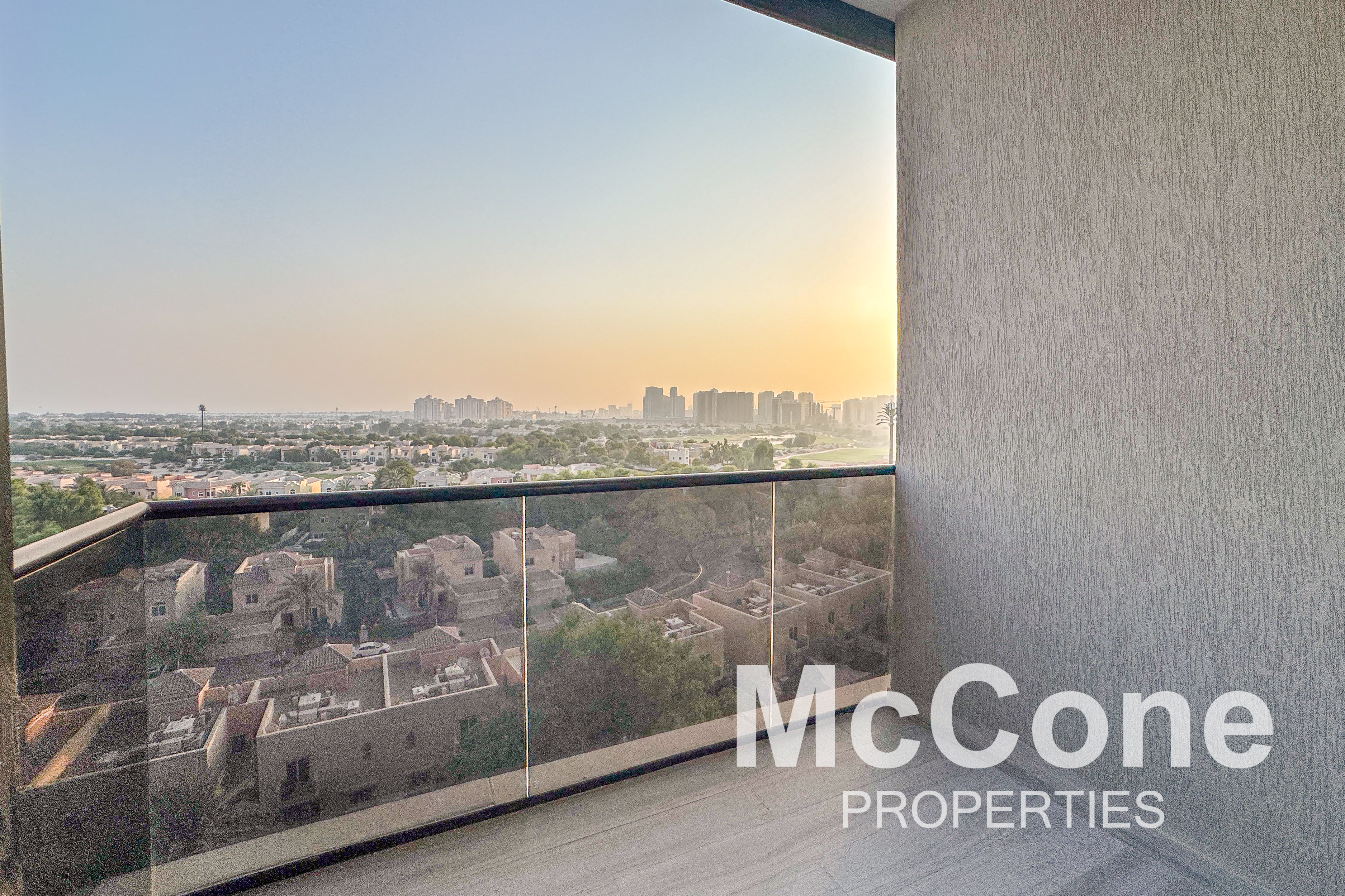 Studio Apartment for Rent in Golf Vista Heights, Dubai Sports City — photo 7 of 10