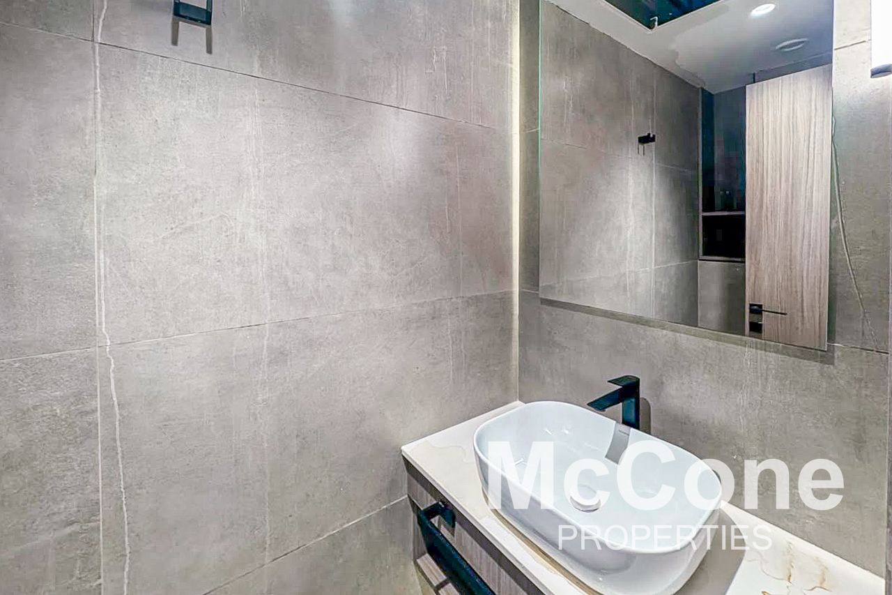 1 Bedroom Apartment for Rent in Golf Vista Heights, Dubai Sports City — photograph 13 of 15