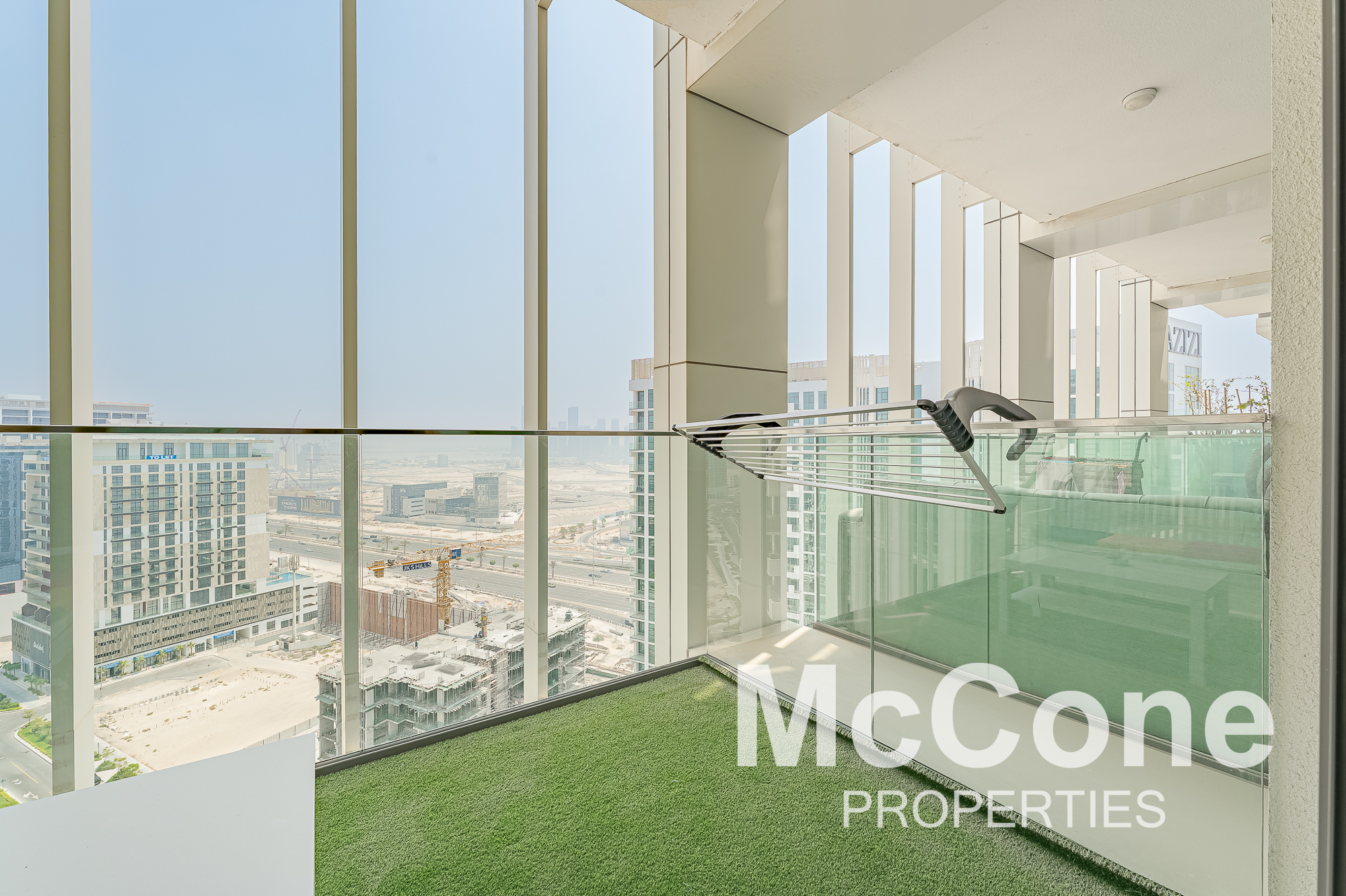 Studio Apartment for Rent in Farhad Azizi Residence, Al Jaddaf — photograph 11 of 14