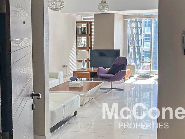 2 Bedroom Apartment for Rent in Cayan Tower, Dubai Marina