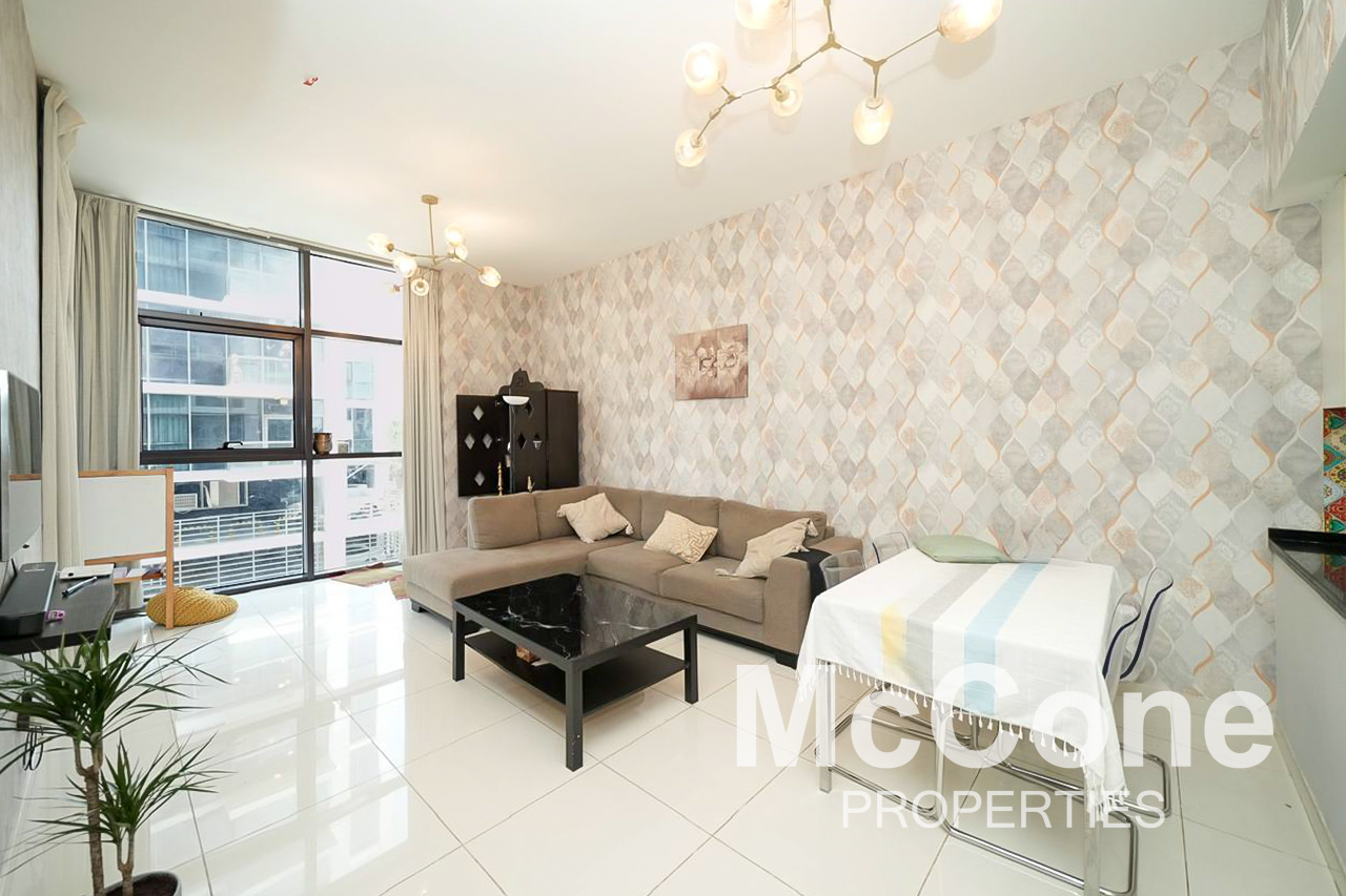 1 Bedroom Apartment for Rent in Golf Panorama B, Damac Hills — photo 2 of 15