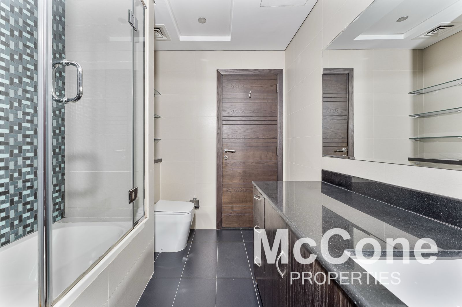 2 Bedroom Apartment for Rent in Cayan Tower, Dubai Marina — photo 9 of 11