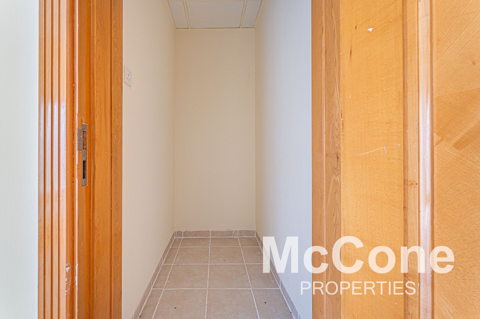 1 Bedroom Apartment for Rent in Building 227, Discovery Gardens — photo 7 of 11