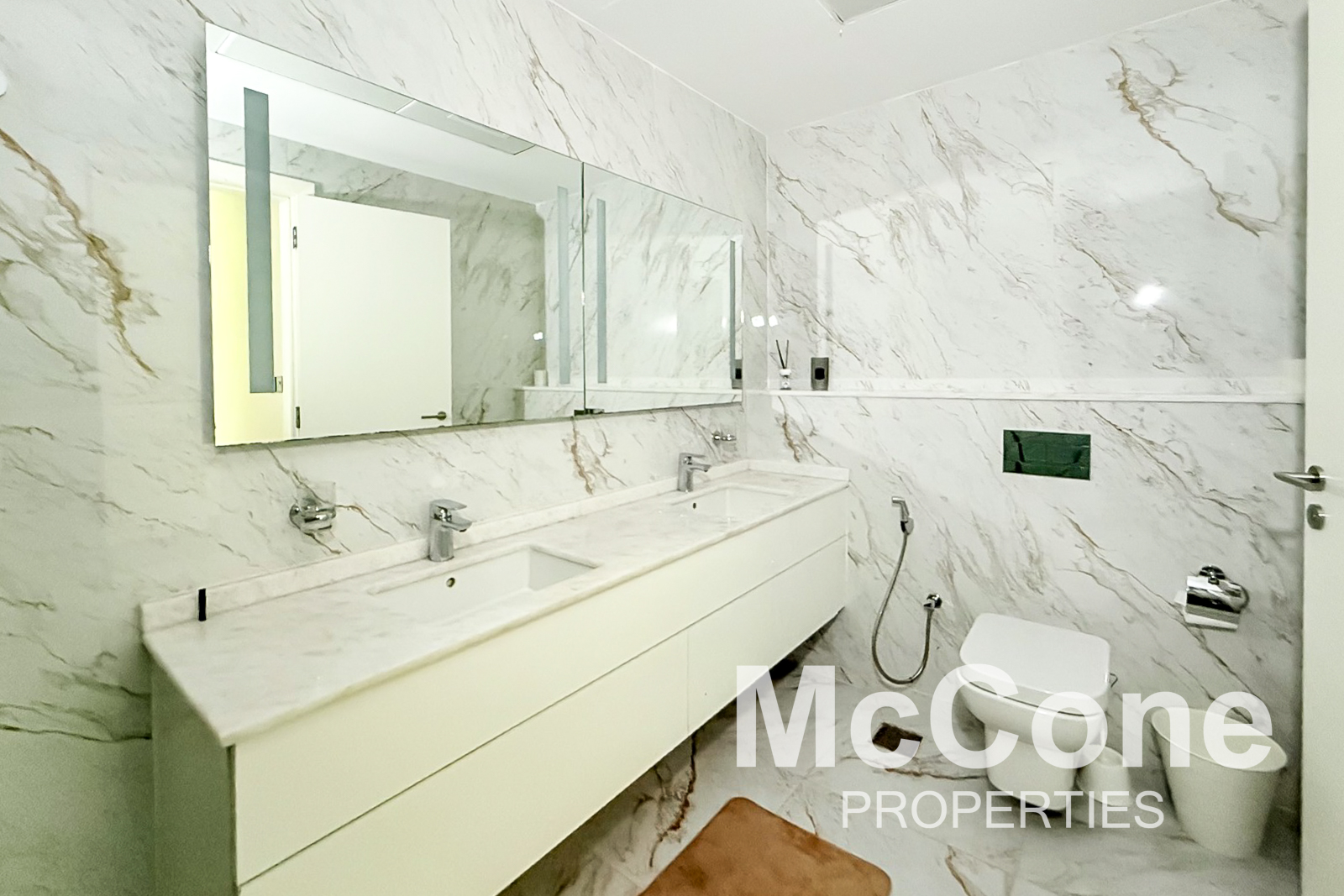 2 Bedroom Apartment for Rent in Royal Bay by Azizi, Palm Jumeirah — photograph 20 of 30
