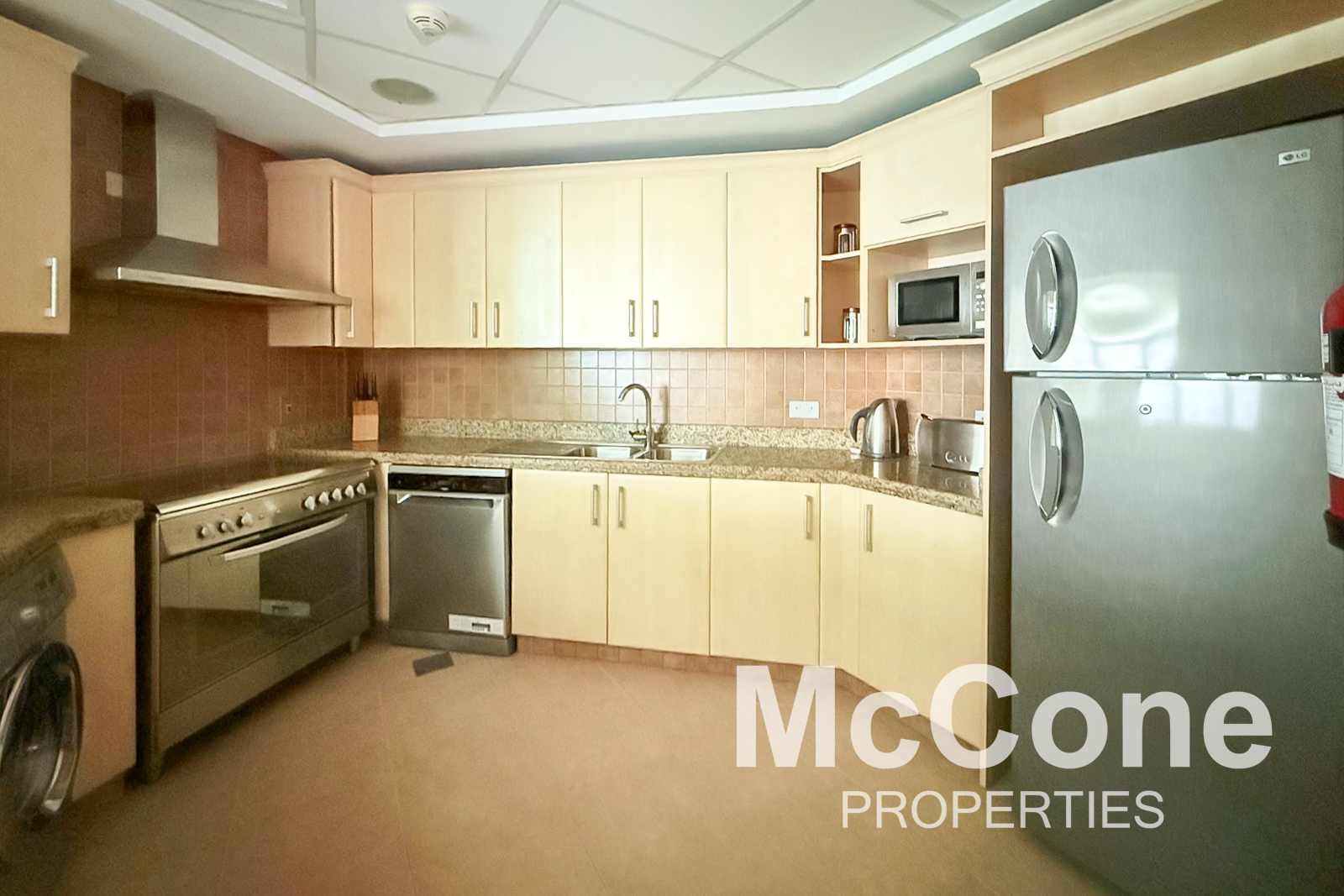 2 Bedroom Apartment for Rent in Al Das, Palm Jumeirah — photo 5 of 28