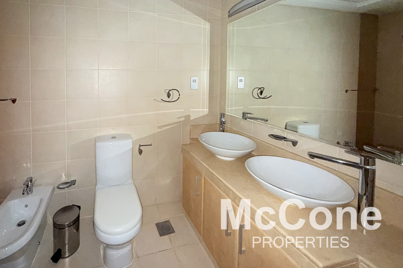 2 Bedroom Apartment for Rent in Al Das, Palm Jumeirah — photograph 15 of 28