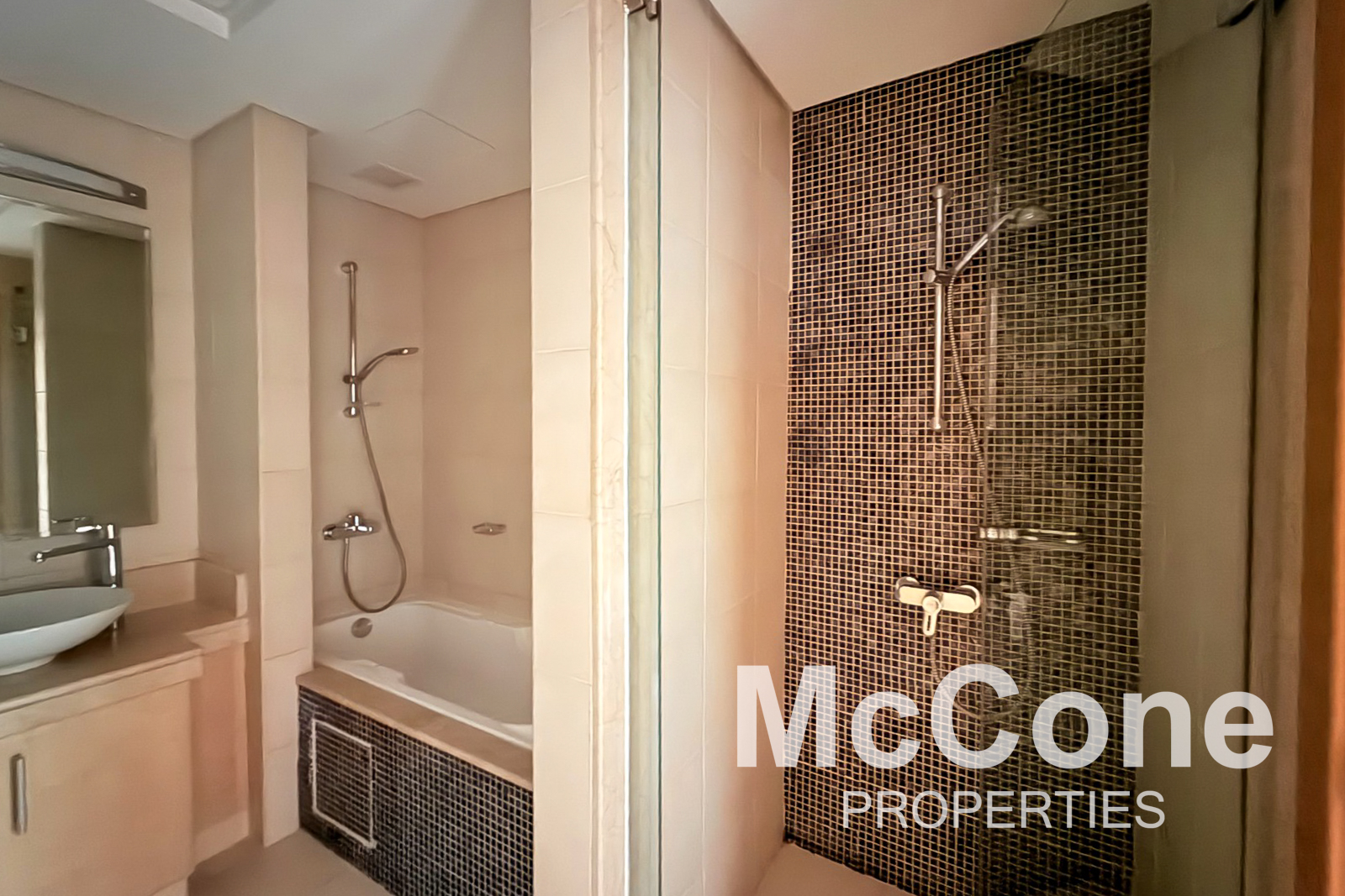 2 Bedroom Apartment for Rent in Al Das, Palm Jumeirah — photograph 16 of 28