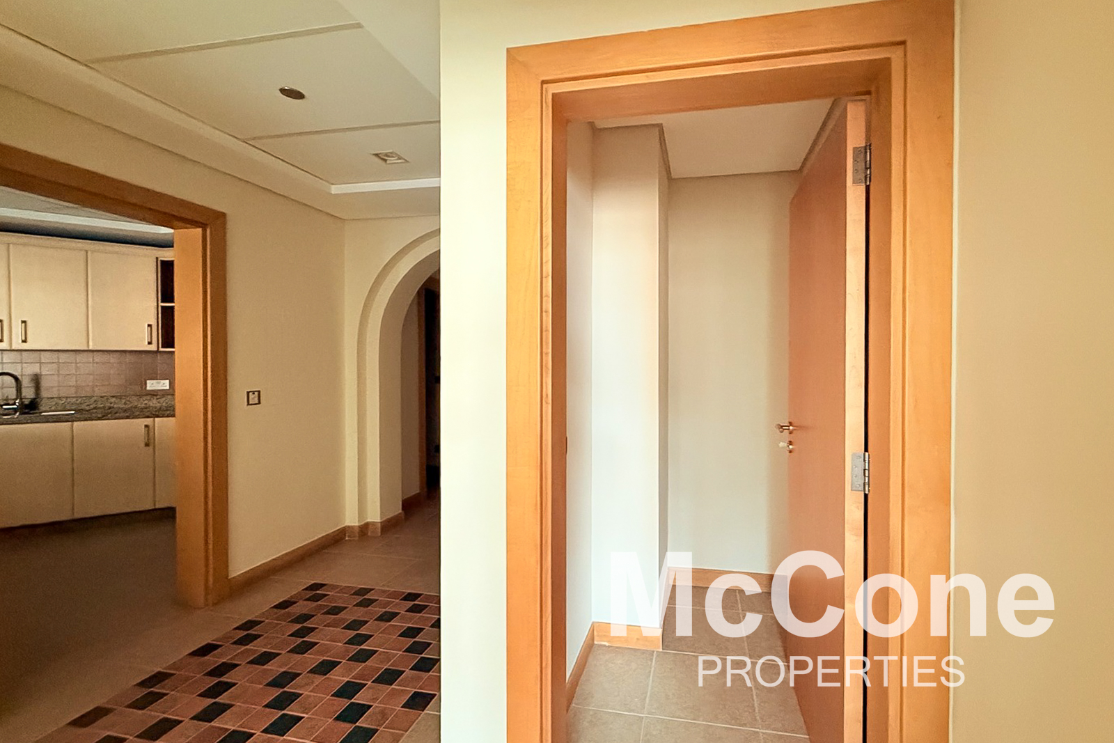 2 Bedroom Apartment for Rent in Al Das, Palm Jumeirah — photograph 20 of 28
