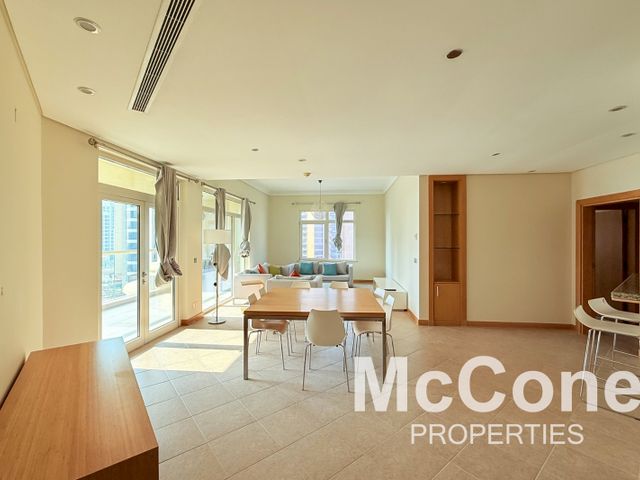 3 Bedroom Apartment for Rent in Al Das, Palm Jumeirah