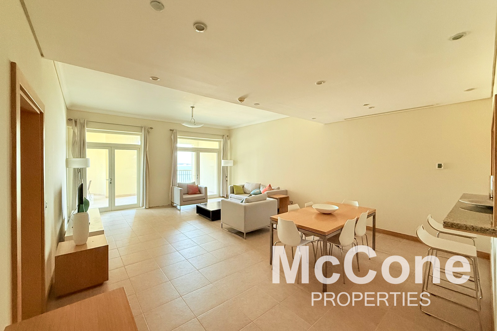 2 Bedroom Apartment for Rent in Al Das, Palm Jumeirah