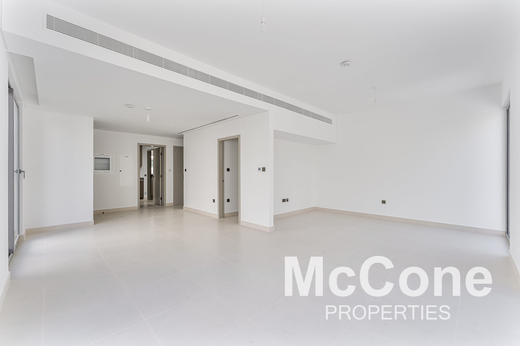 4 Bedroom Villa for Rent in Aura Gardens, Tilal Al Ghaf — photo 3 of 27