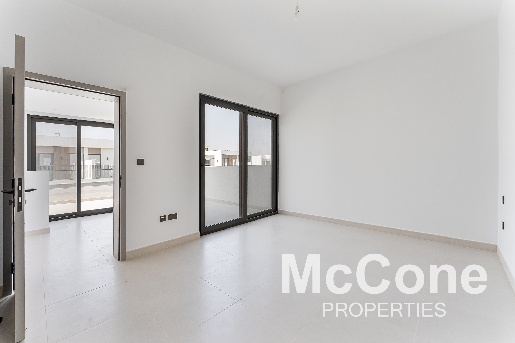 4 Bedroom Villa for Rent in Aura Gardens, Tilal Al Ghaf — photograph 22 of 27