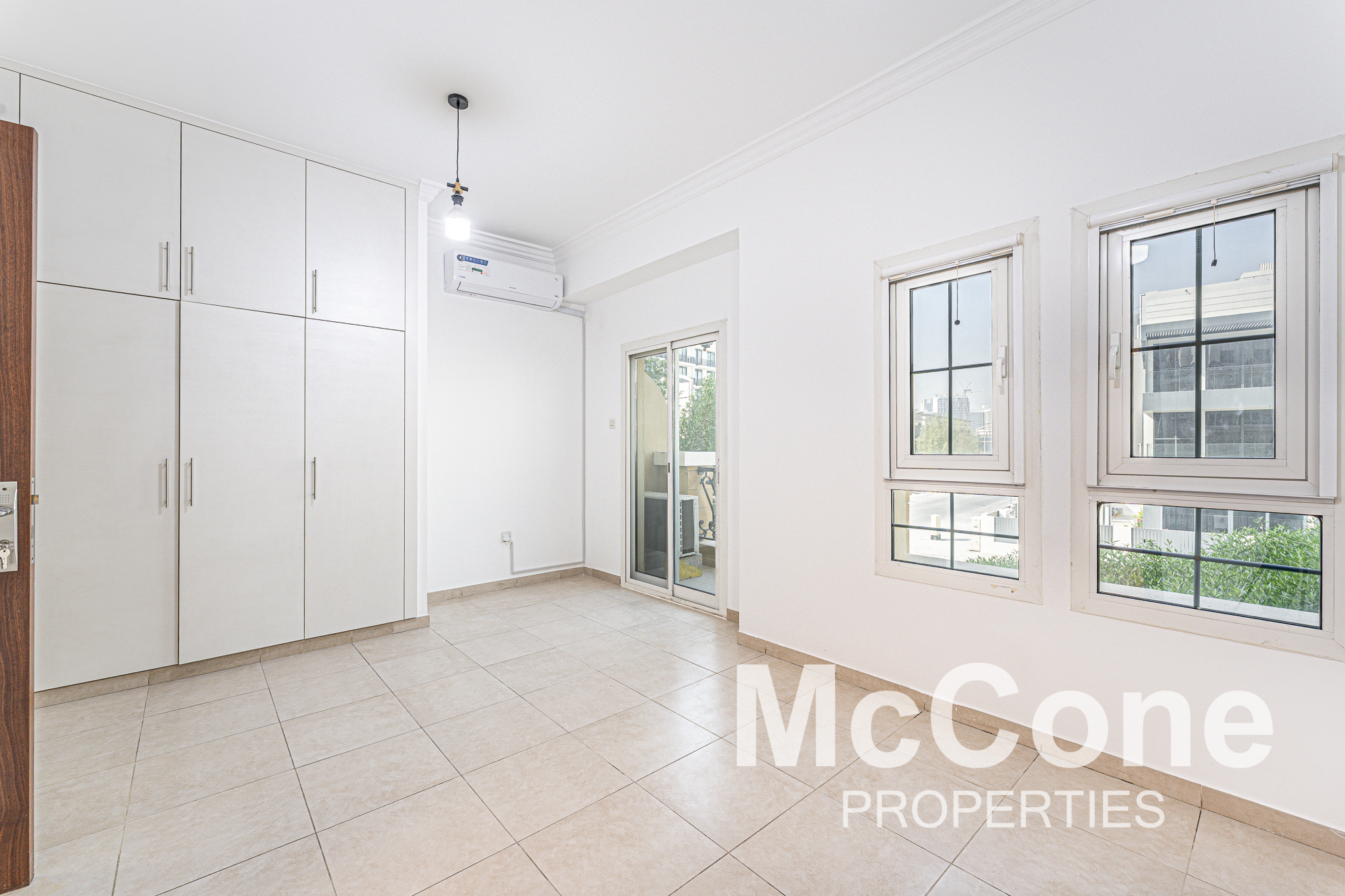 3 Bedroom Townhouse for Sale in Mirabella 3, Jumeirah Village Circle — photo 8 of 25