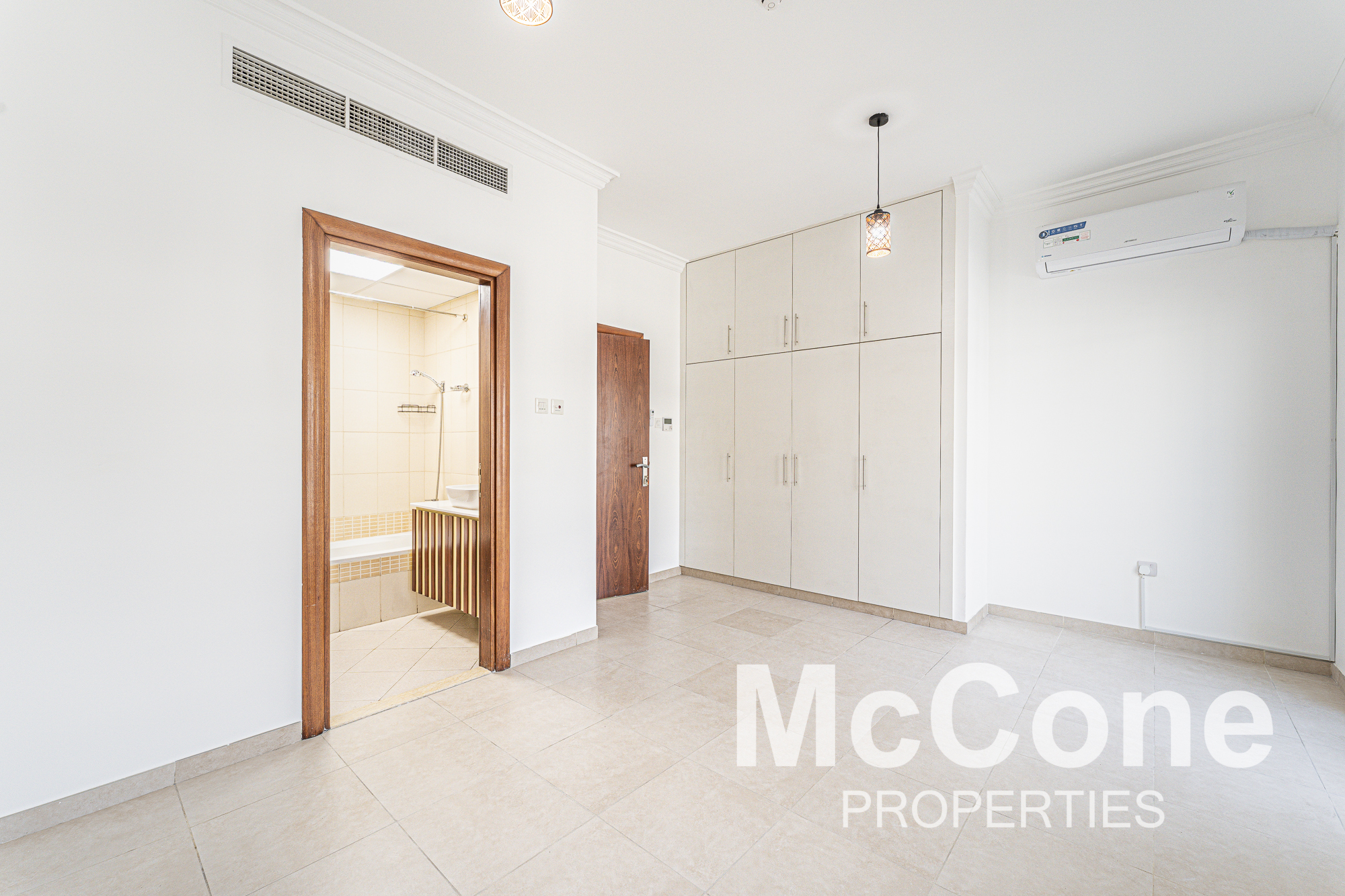 3 Bedroom Townhouse for Sale in Mirabella 3, Jumeirah Village Circle — photograph 10 of 25
