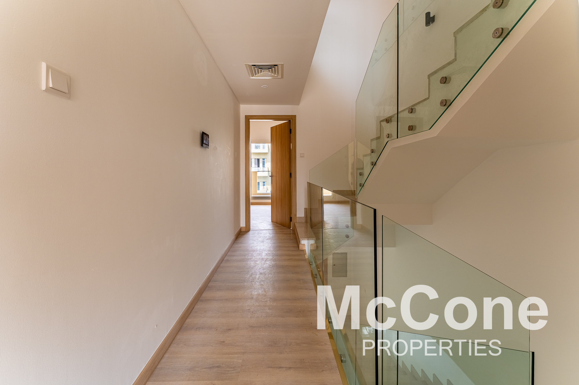 4 Bedroom Townhouse for Rent in Orchid Park, Jumeirah Village Circle — photograph 10 of 26