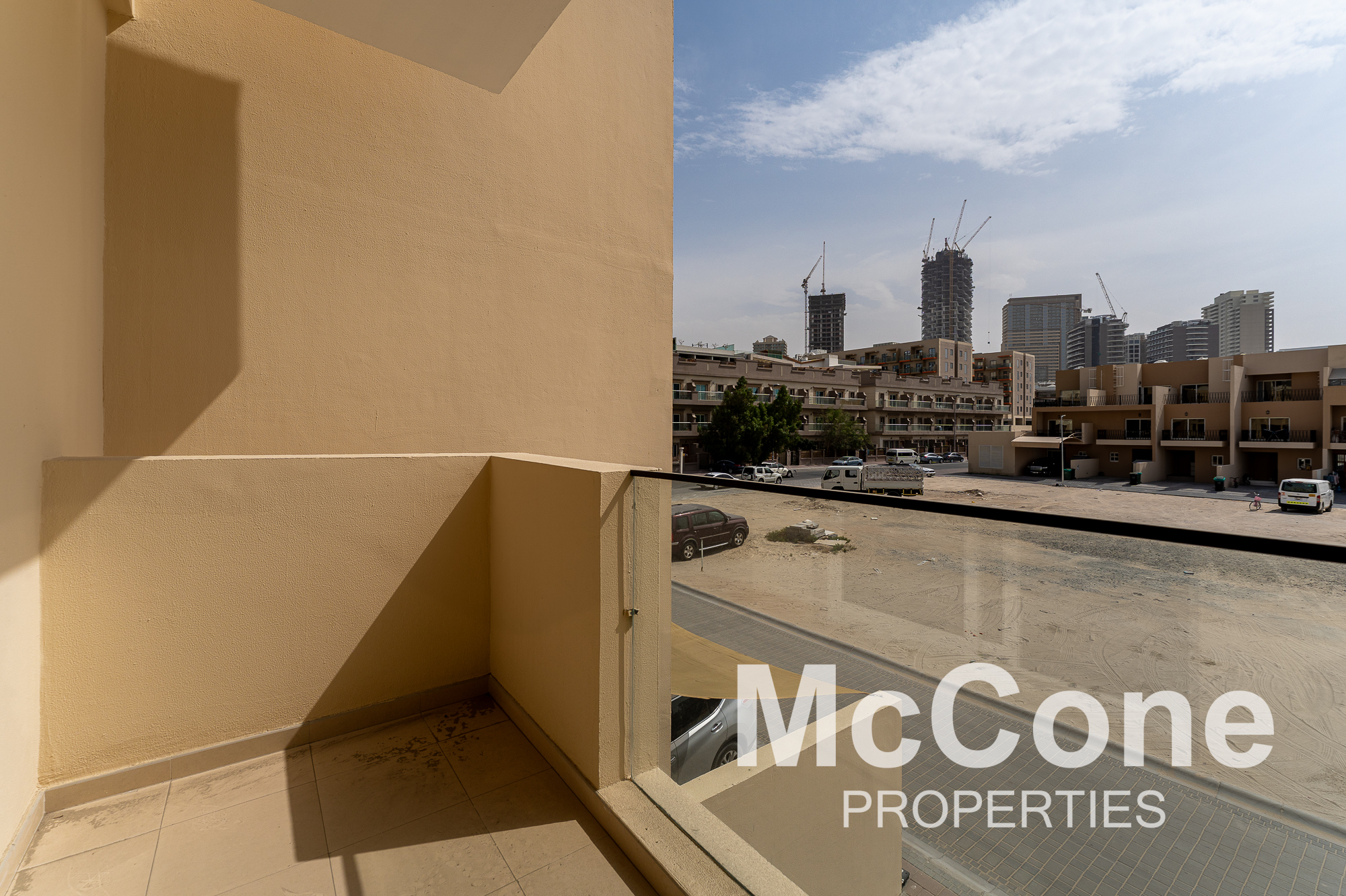 4 Bedroom Townhouse for Rent in Orchid Park, Jumeirah Village Circle — photograph 19 of 26