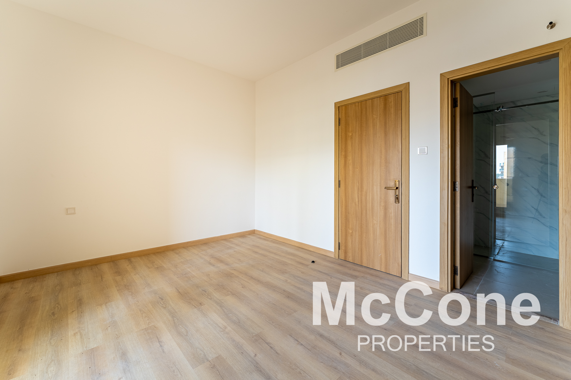 4 Bedroom Townhouse for Rent in Orchid Park, Jumeirah Village Circle — photograph 15 of 26