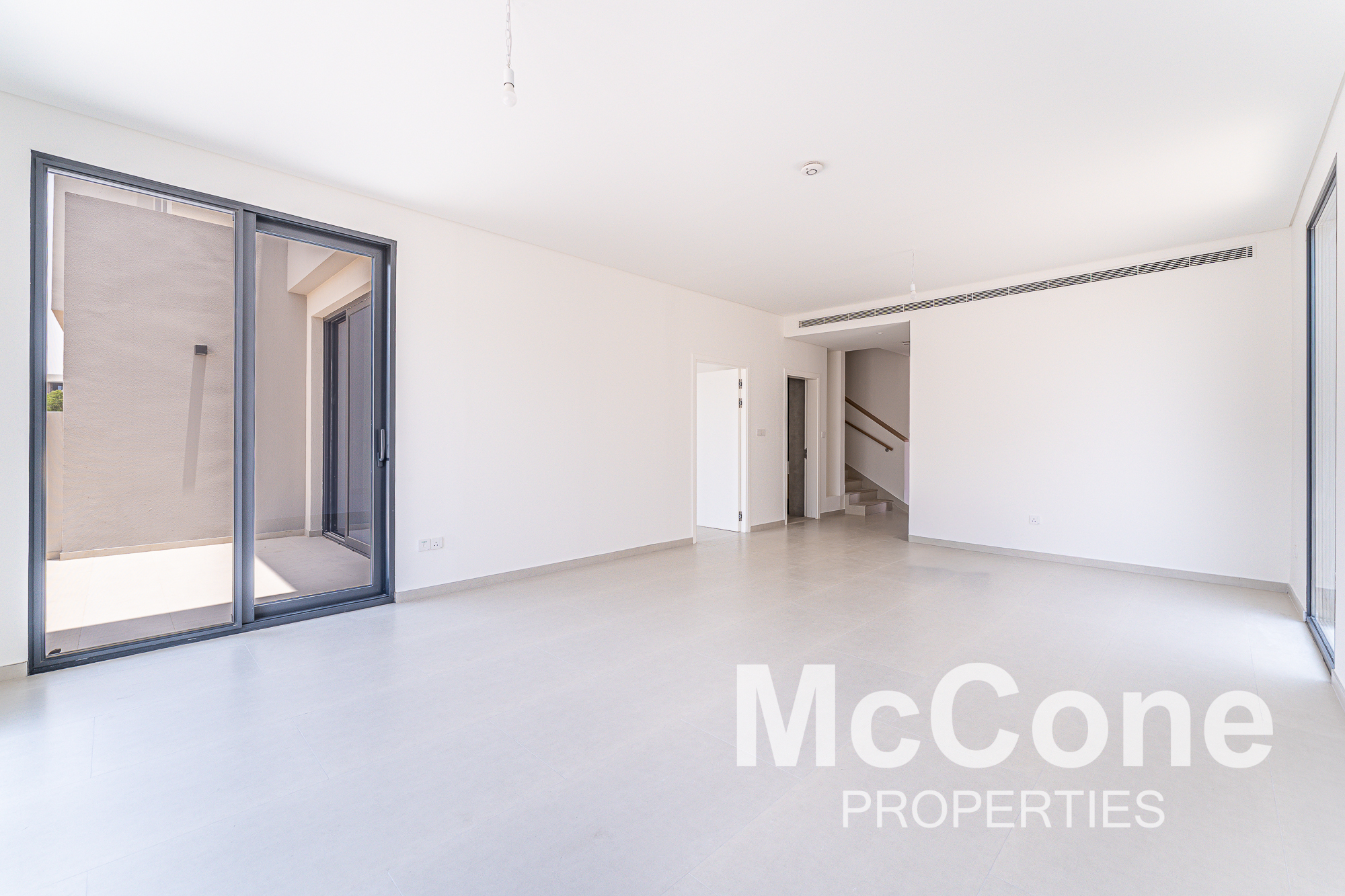 4 Bedroom Townhouse for Rent in Jebel Ali Village Townhouses, Jebel Ali — photo 2 of 20