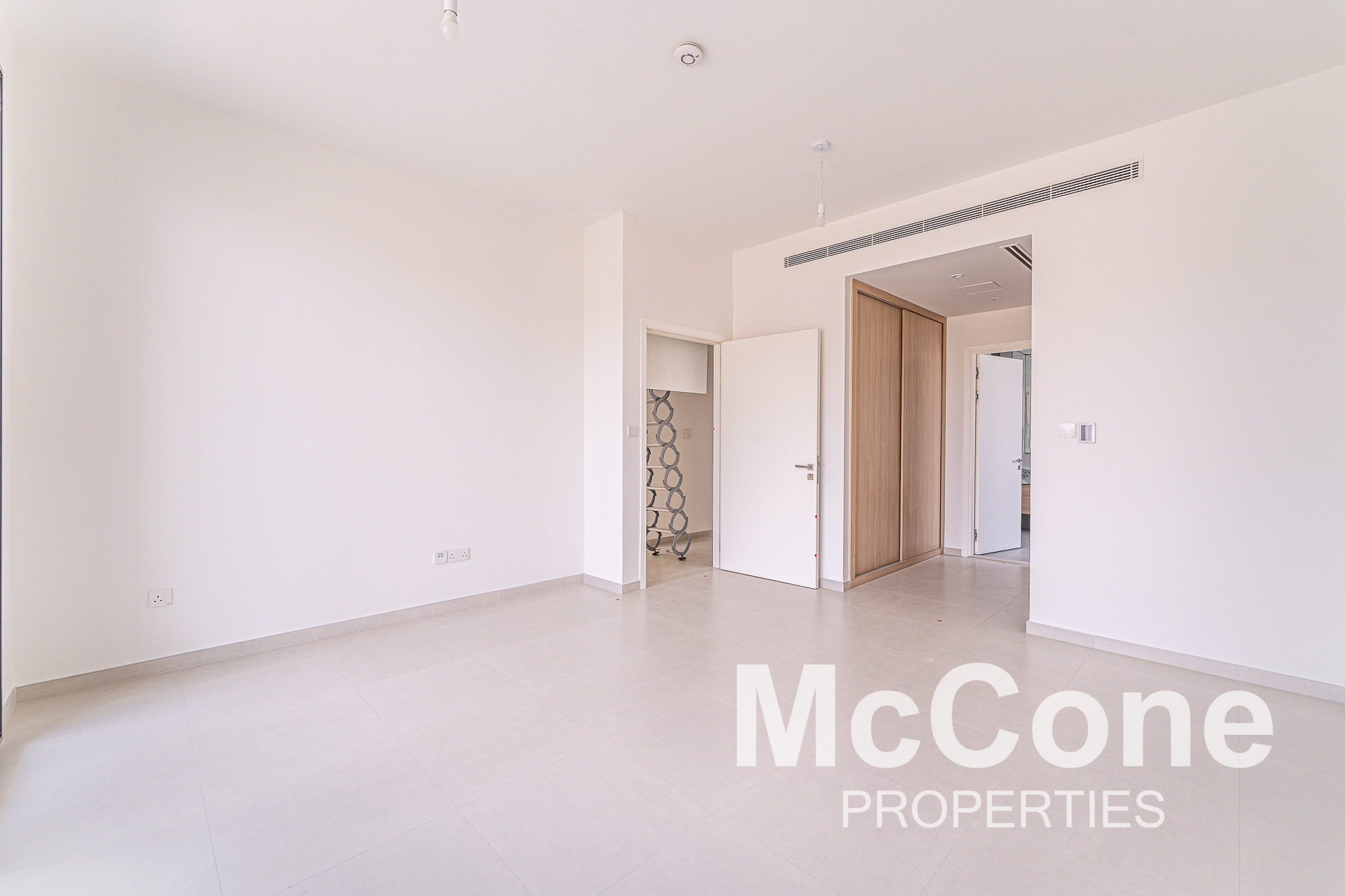 4 Bedroom Townhouse for Rent in Jebel Ali Village Townhouses, Jebel Ali — photo 7 of 20
