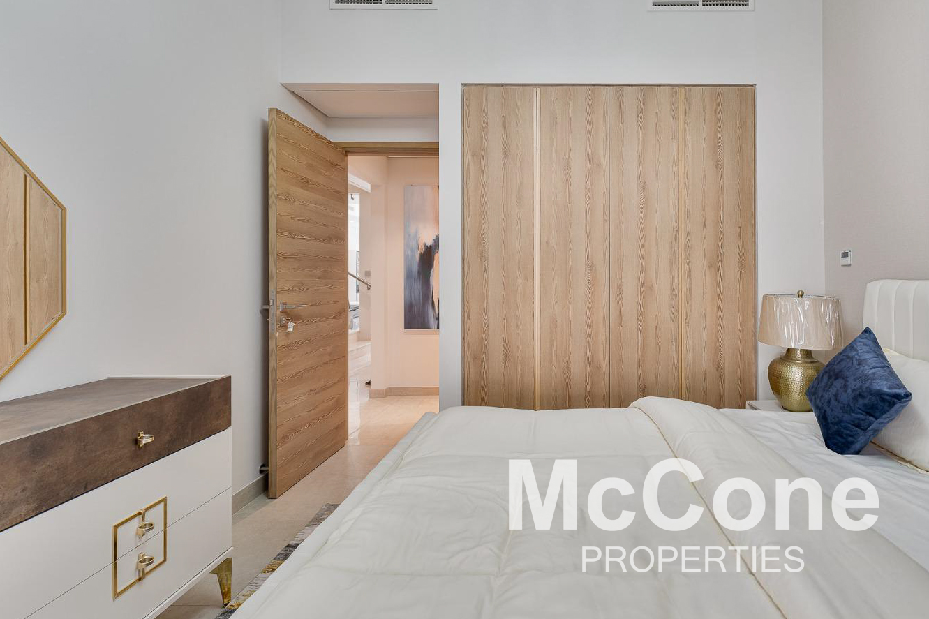 4 Bedroom Villa for Rent in Eleganz by Danube, Jumeirah Village Circle — photo 5 of 10