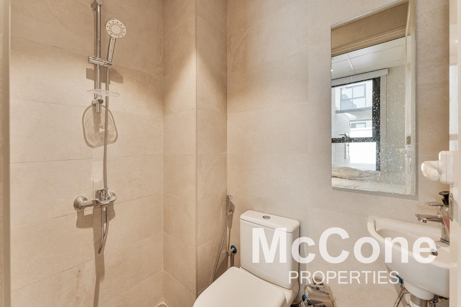 4 Bedroom Villa for Rent in Eleganz by Danube, Jumeirah Village Circle — photo 9 of 10